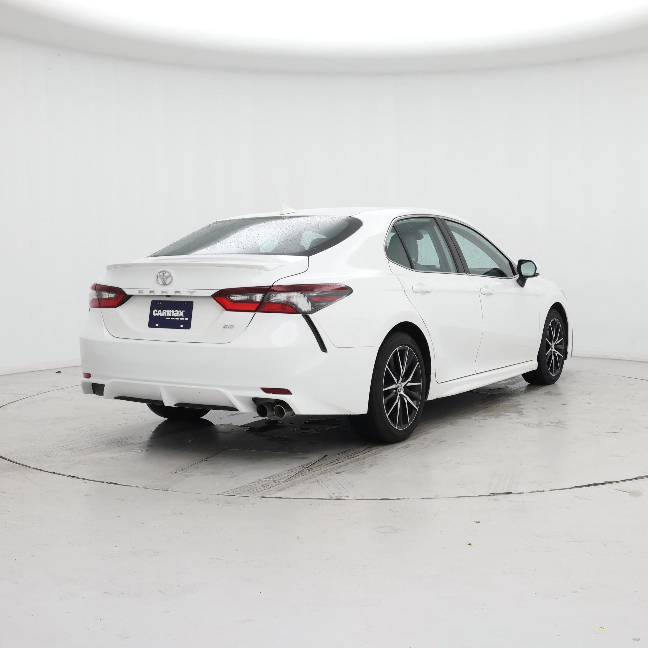 Thumbnail: 2022 Toyota Camry - 8