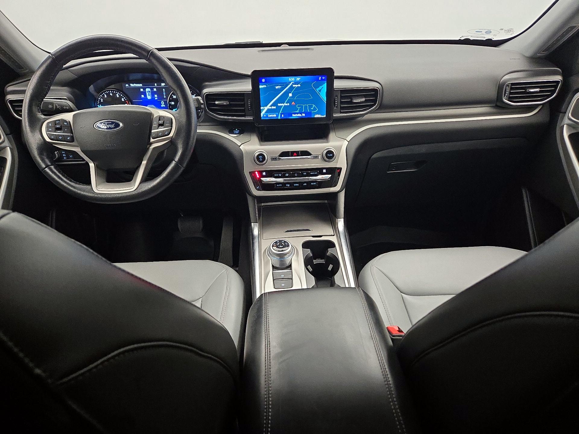 Thumbnail: 2021 Ford Explorer - 9