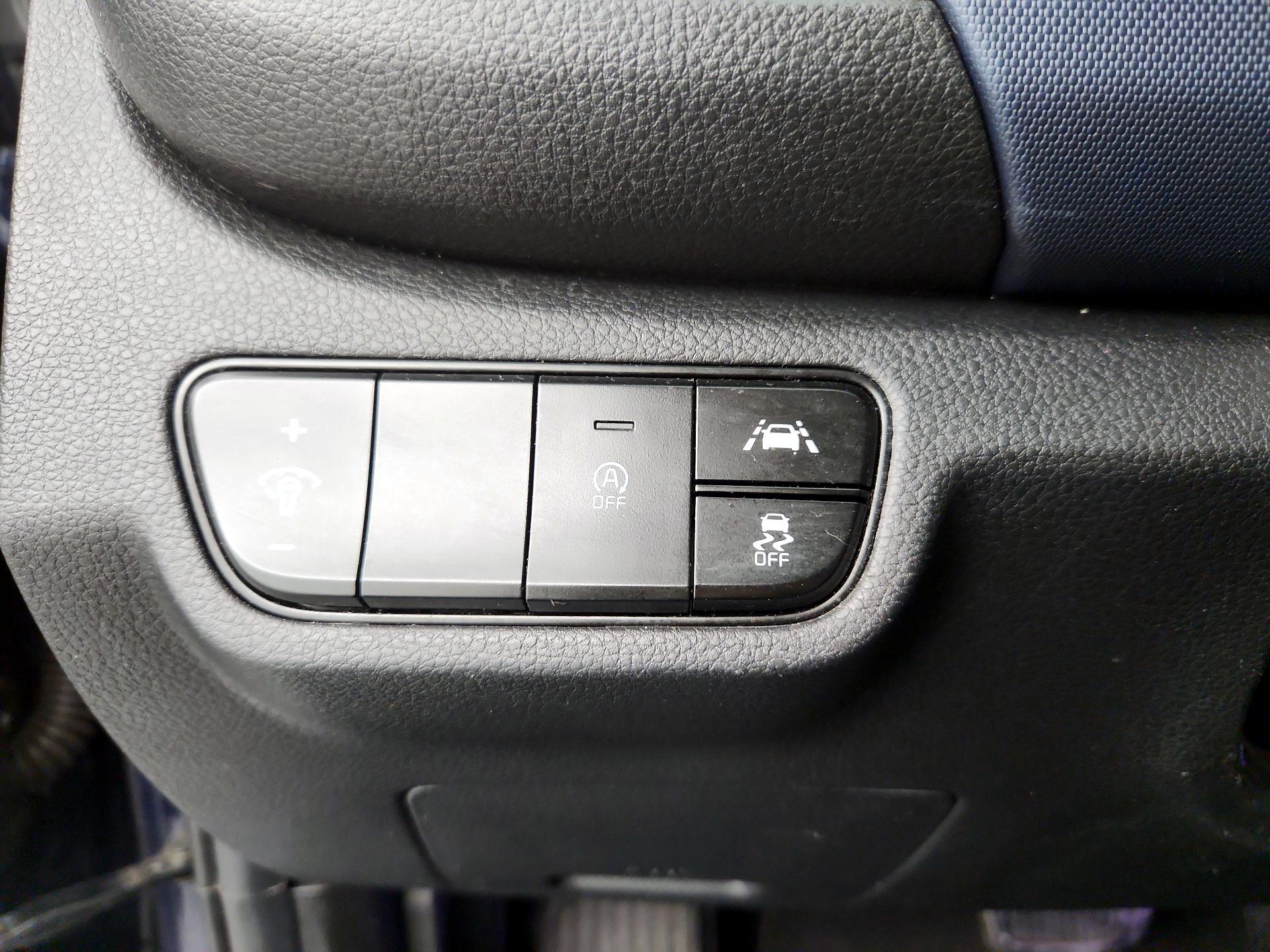 Thumbnail: 2022 Kia Seltos - 13