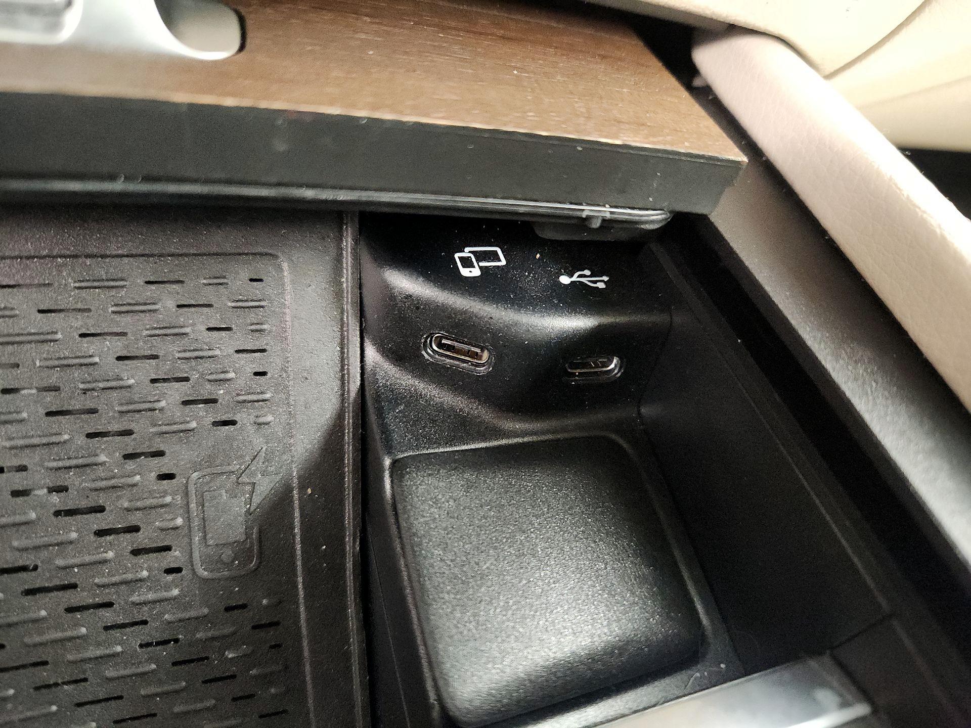 Thumbnail: 2021 Mercedes-Benz GLE - 18