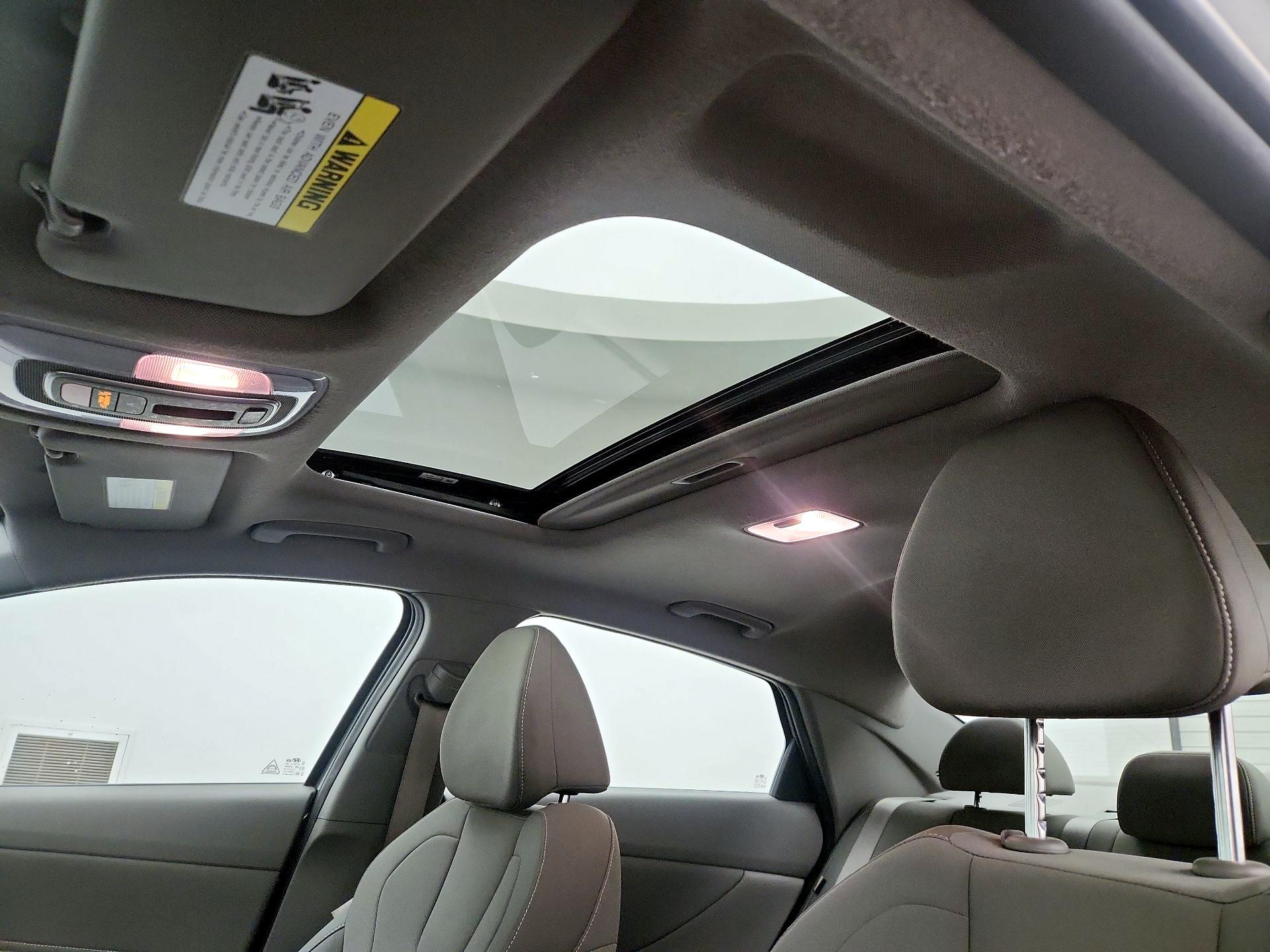 Thumbnail: 2024 Hyundai Elantra - 20