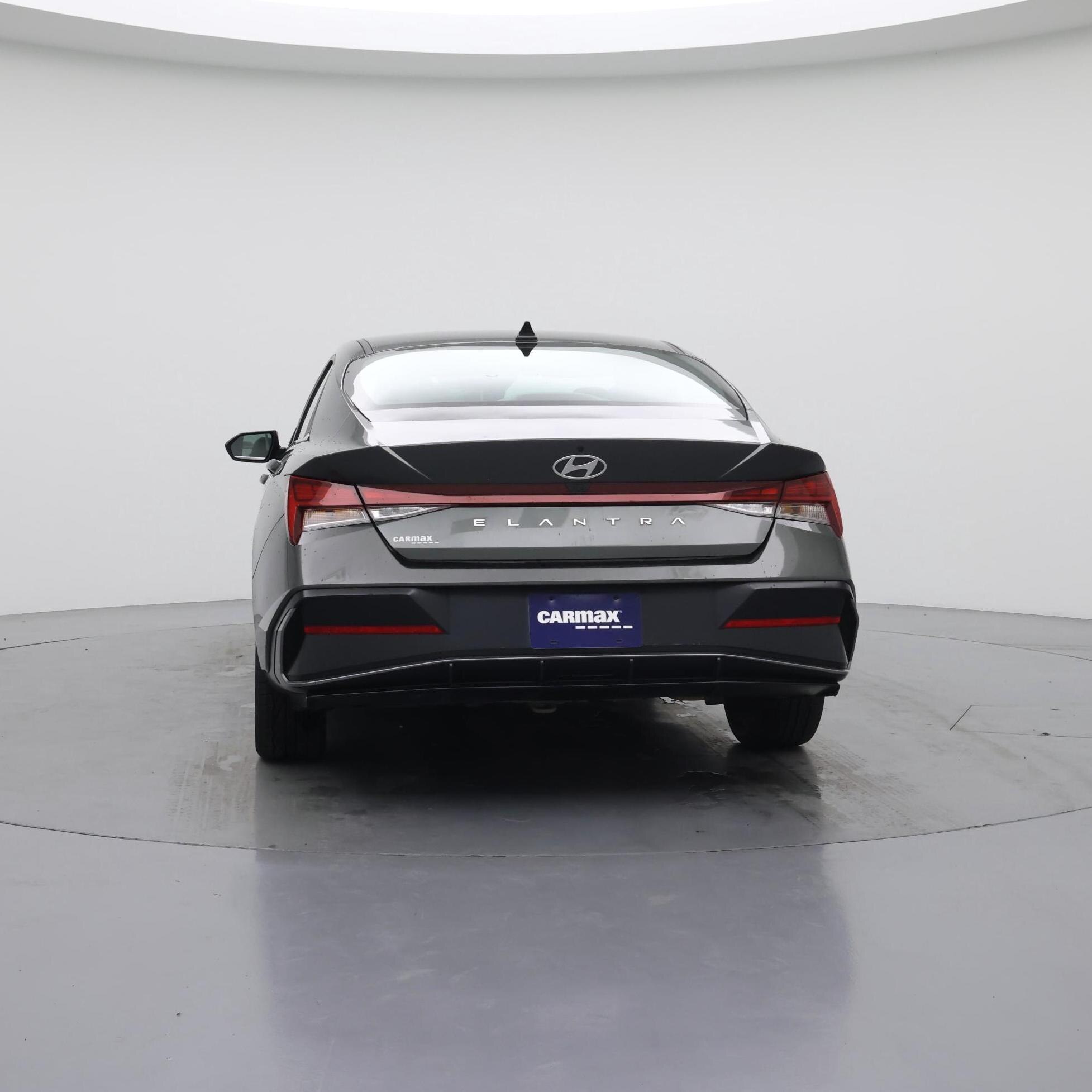 Thumbnail: 2024 Hyundai Elantra - 6