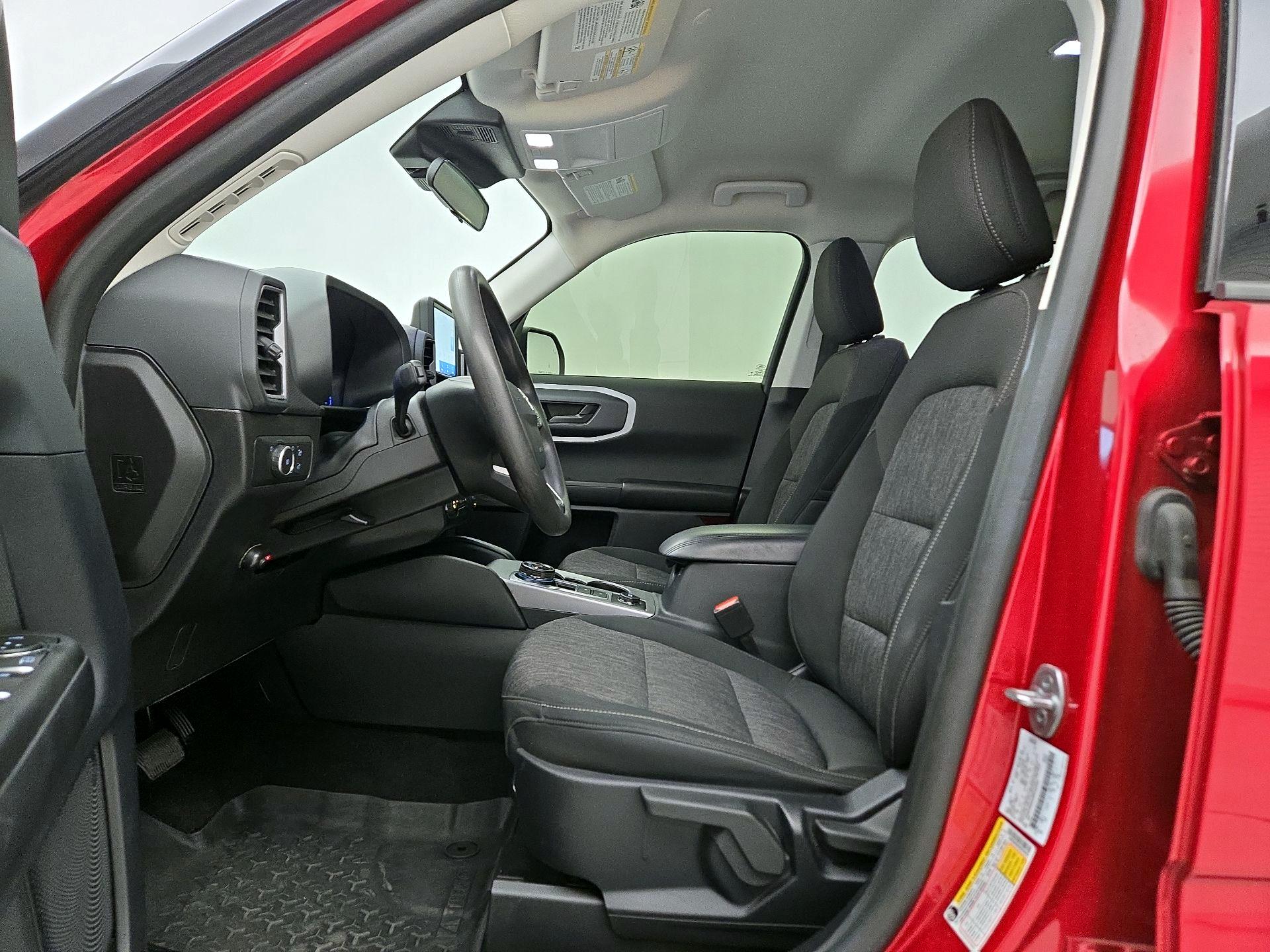 Thumbnail: 2021 Ford Bronco Sport - 11