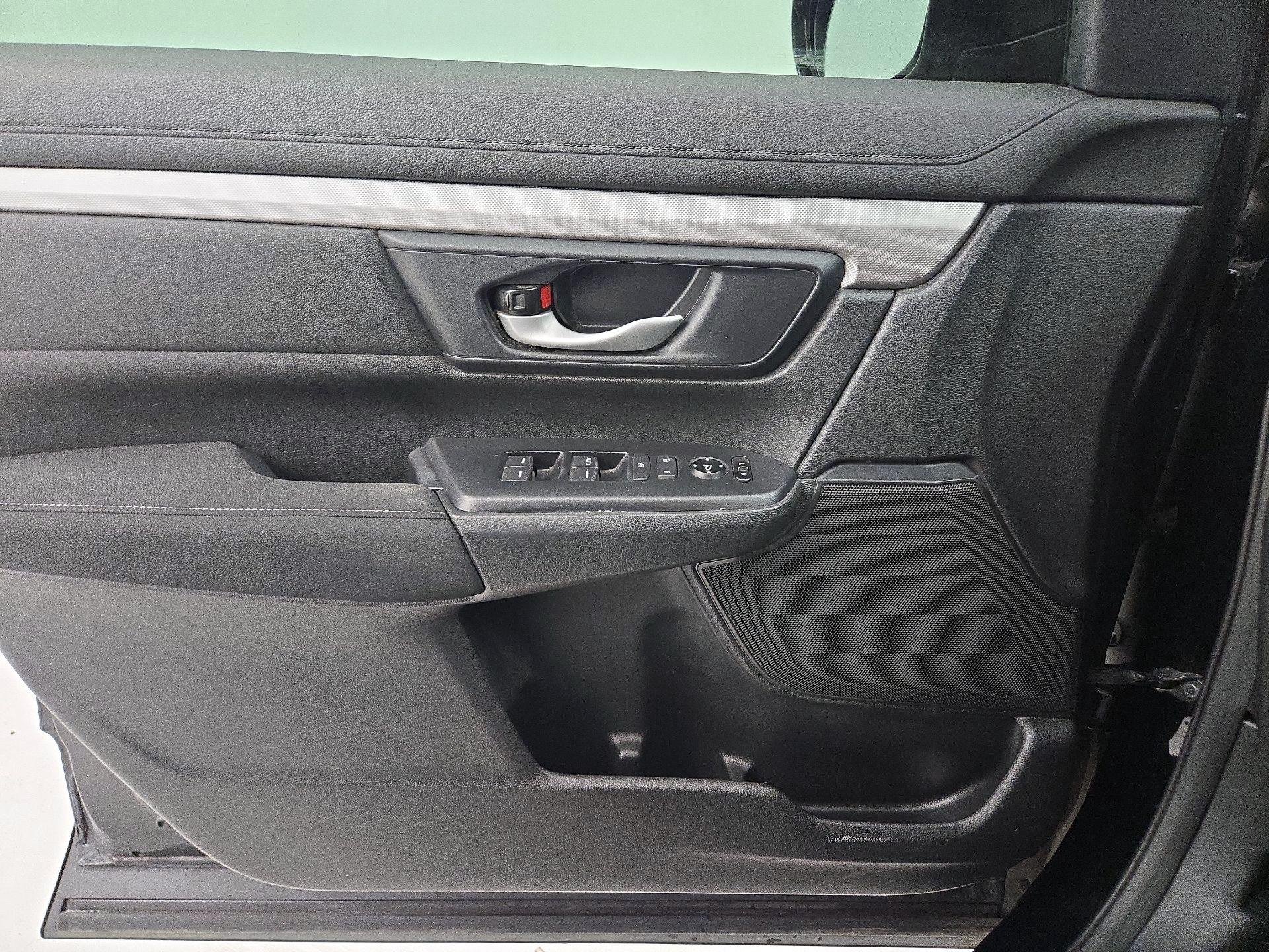 Thumbnail: 2017 Honda CR-V - 12