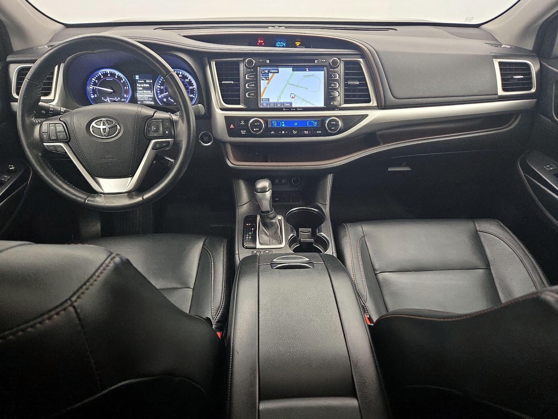 Thumbnail: 2018 Toyota Highlander - 9