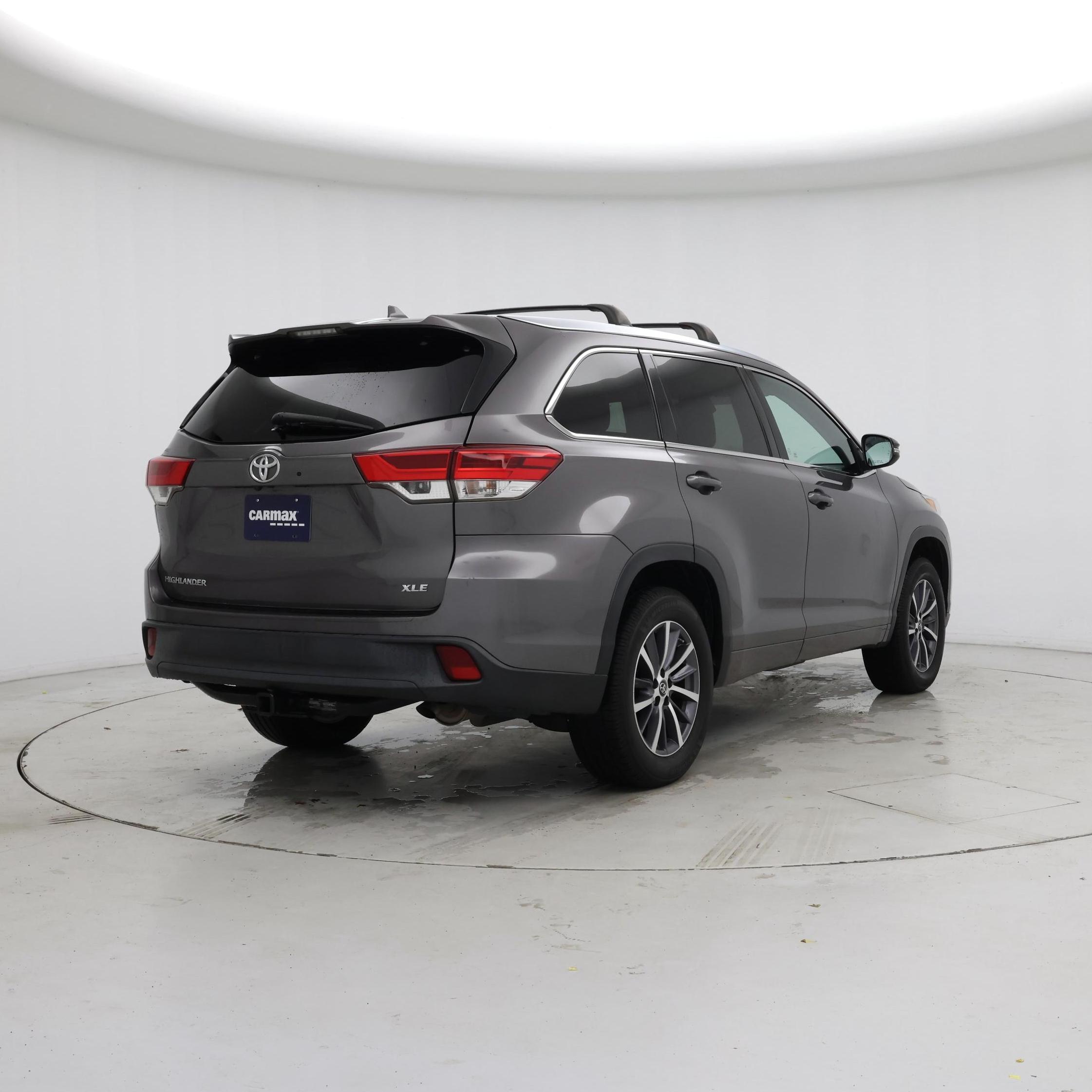 Thumbnail: 2018 Toyota Highlander - 8