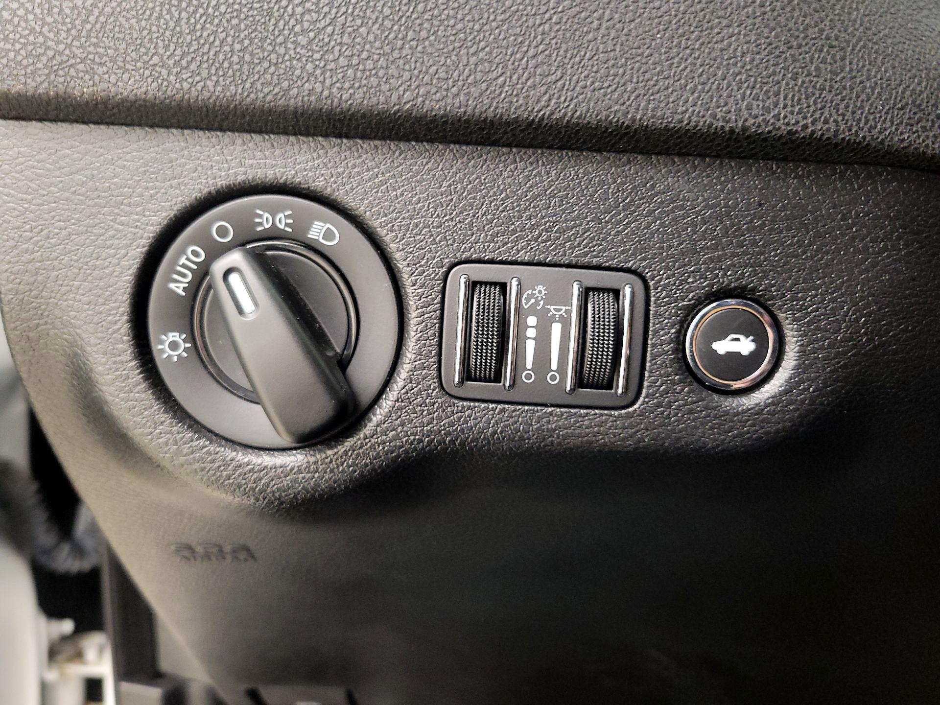 Thumbnail: 2023 Dodge Charger - 13