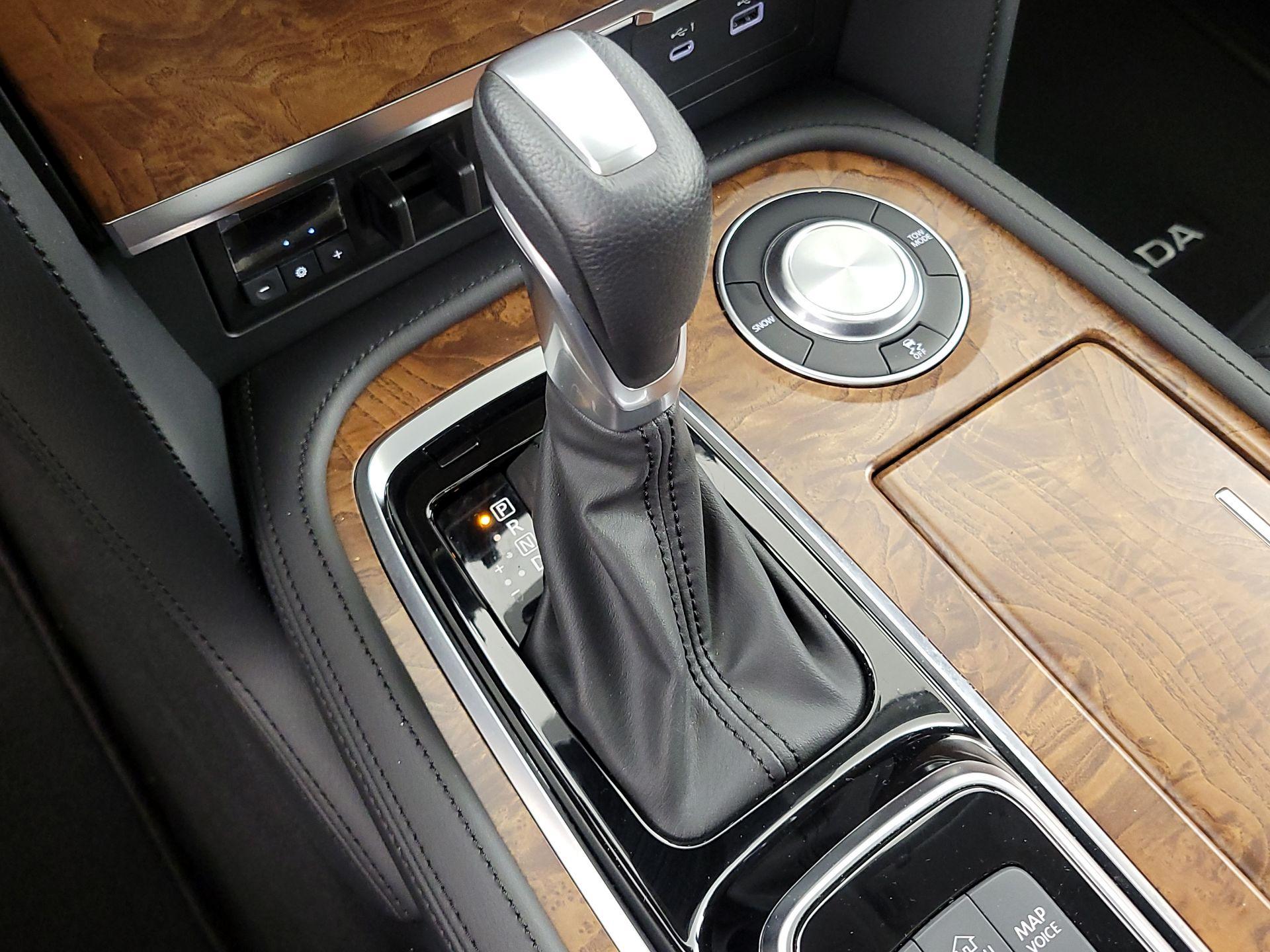 Thumbnail: 2024 Nissan Armada - 18