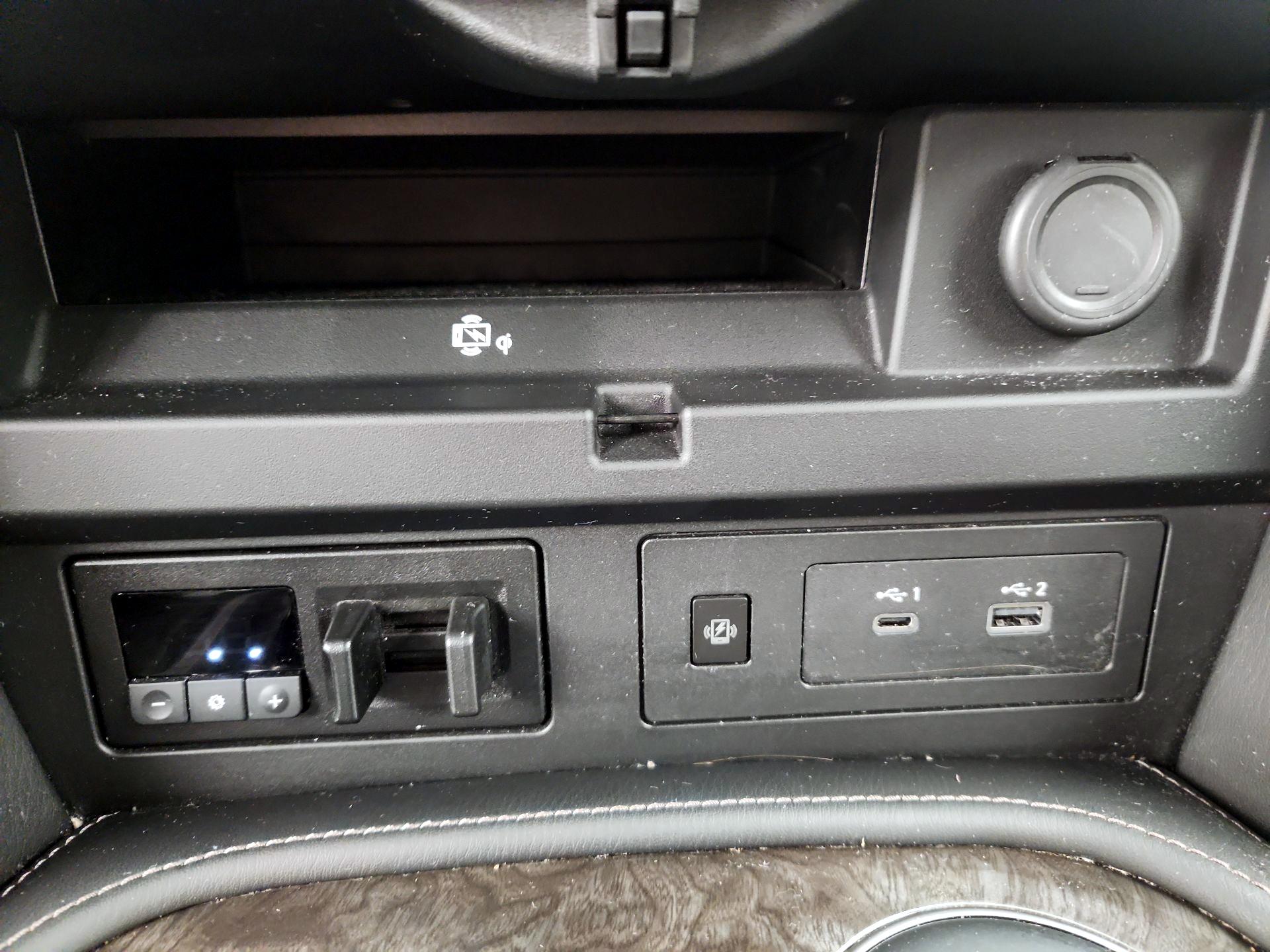 Thumbnail: 2024 Nissan Armada - 19