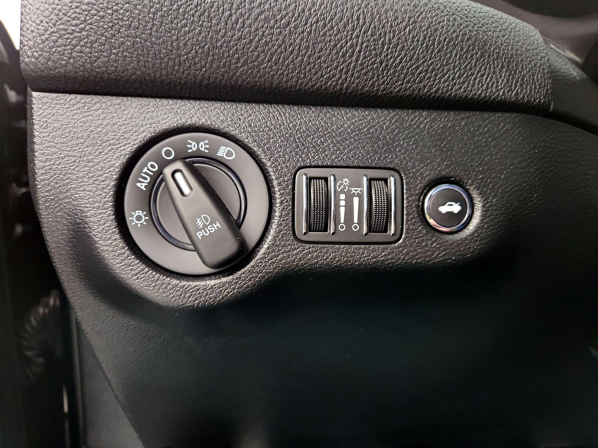 Thumbnail: 2021 Dodge Challenger - 13