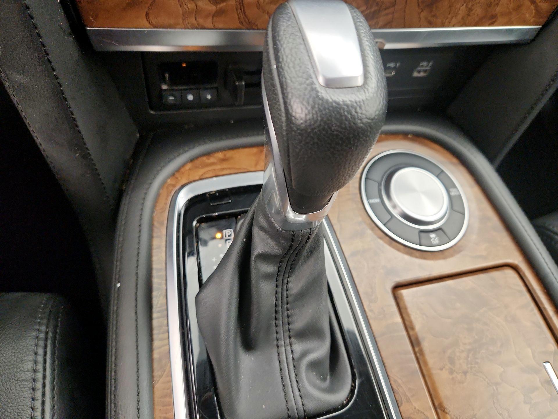 Thumbnail: 2024 Nissan Armada - 17