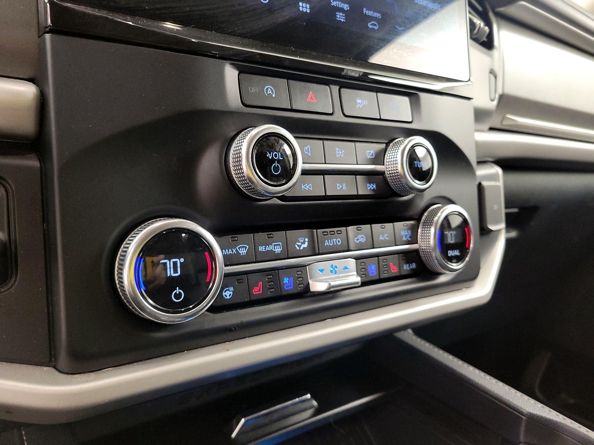 Thumbnail: 2023 Ford Expedition - 17