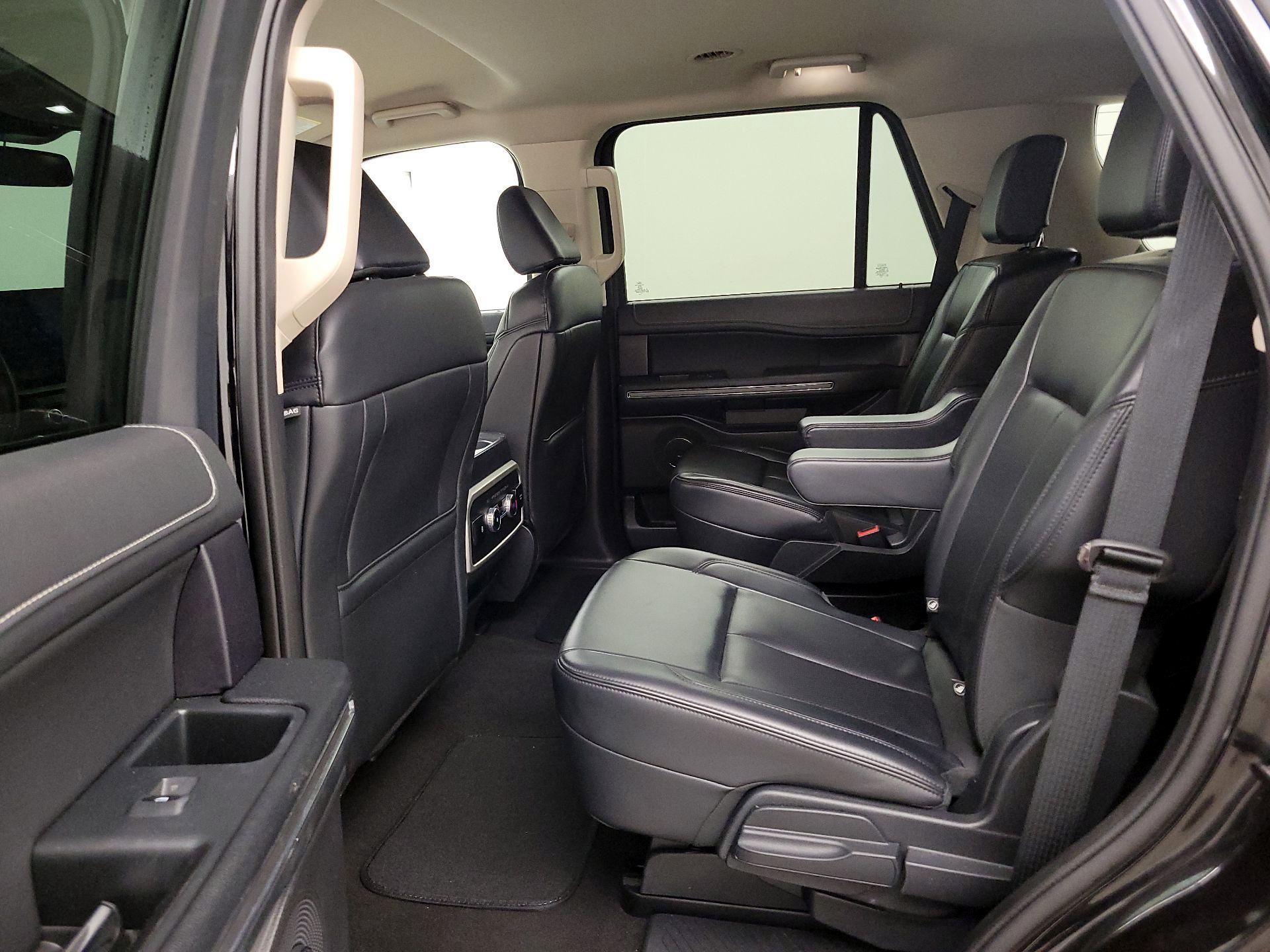 Thumbnail: 2023 Ford Expedition - 20