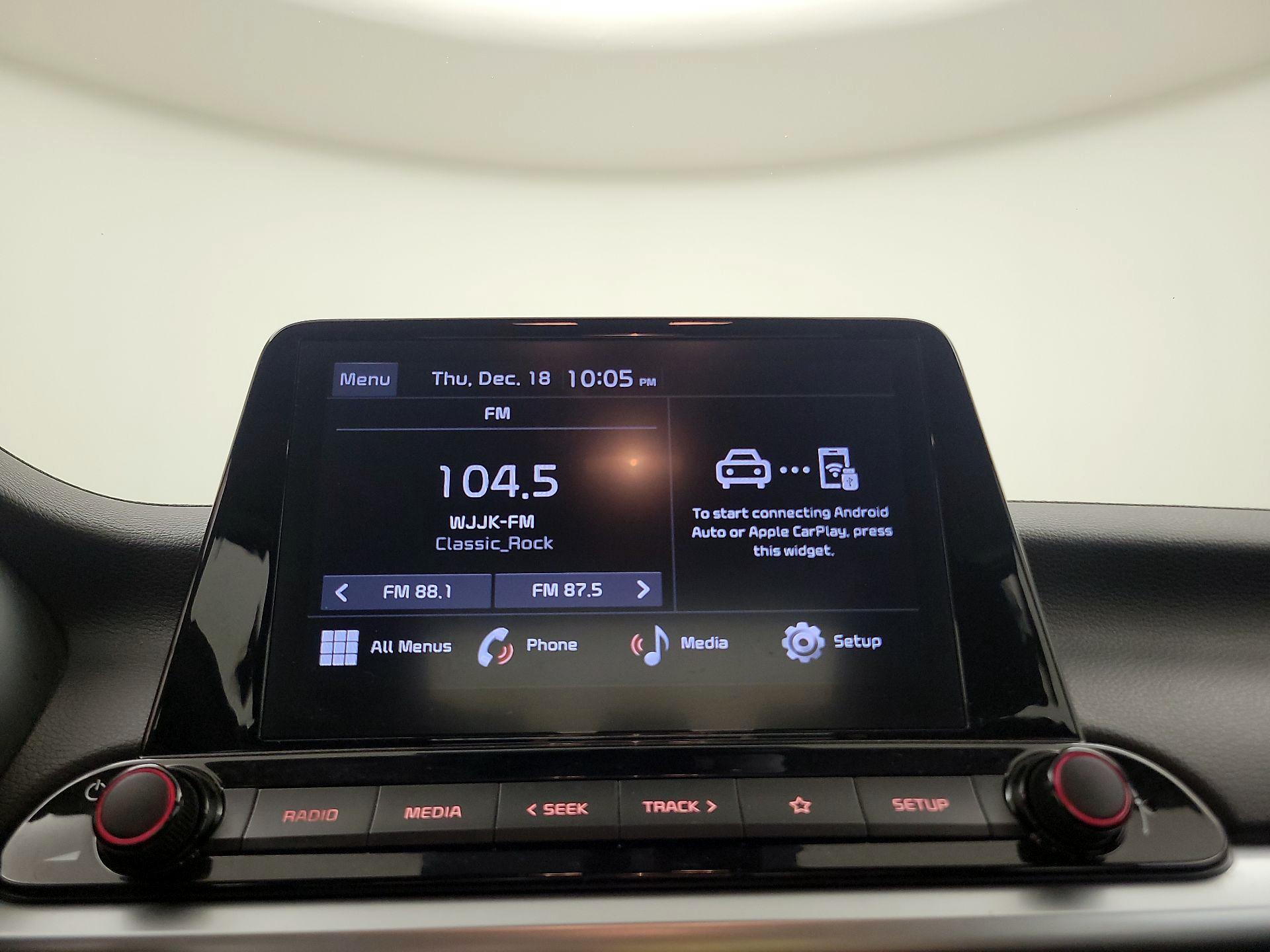 Thumbnail: 2023 Kia Forte - 15