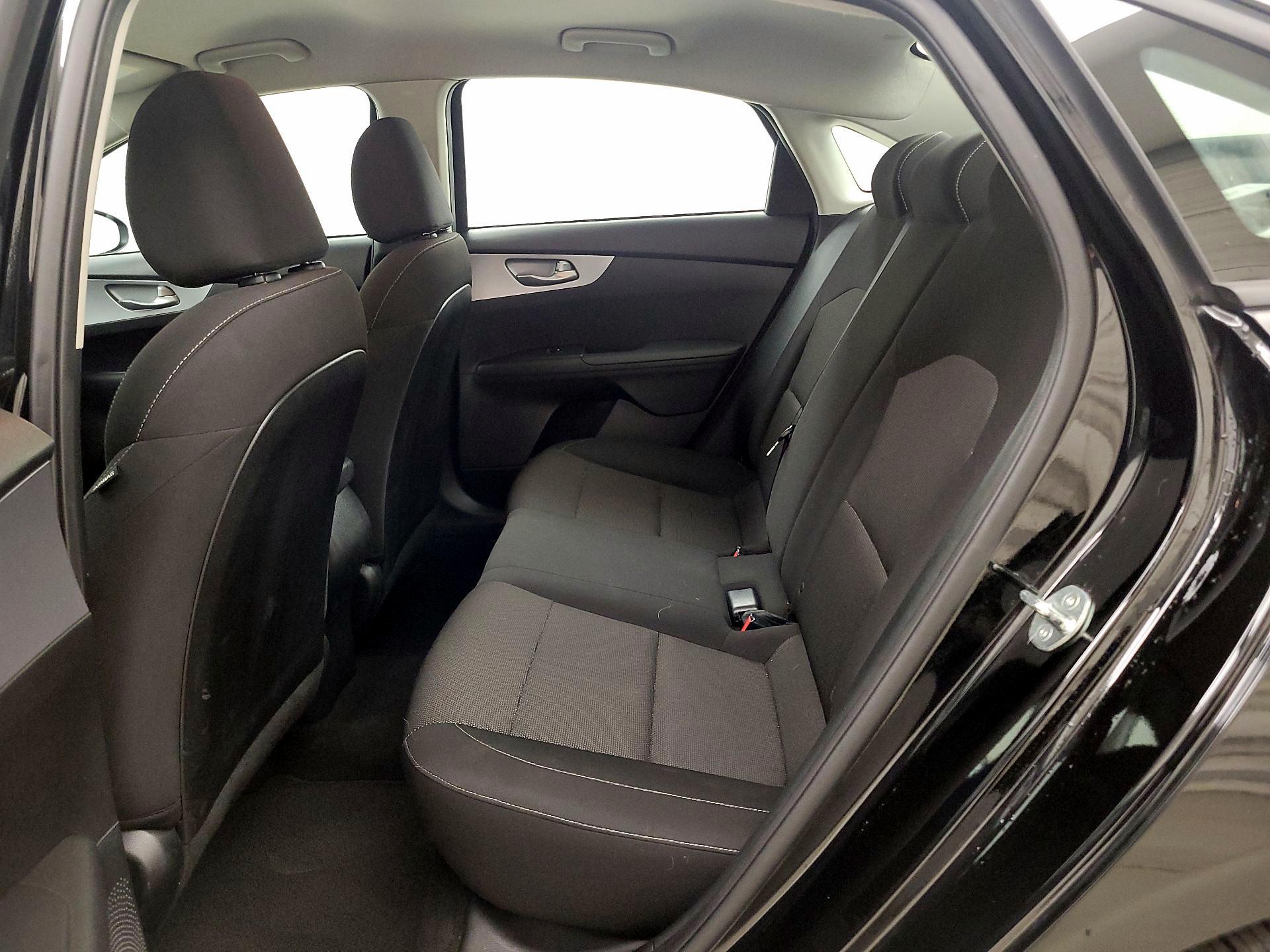 Thumbnail: 2023 Kia Forte - 19