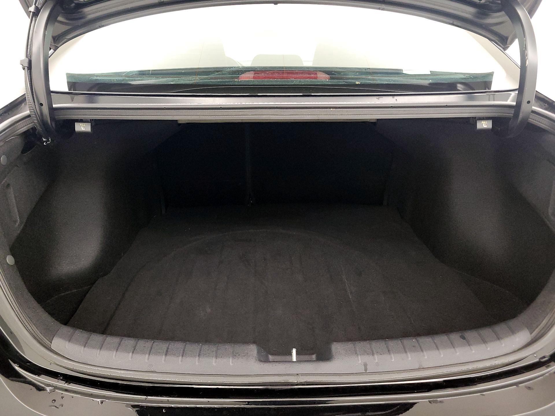 Thumbnail: 2023 Kia Forte - 20