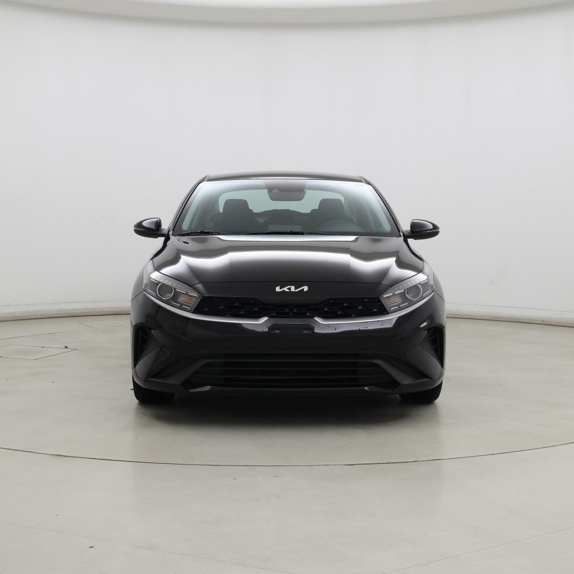 Thumbnail: 2023 Kia Forte - 5