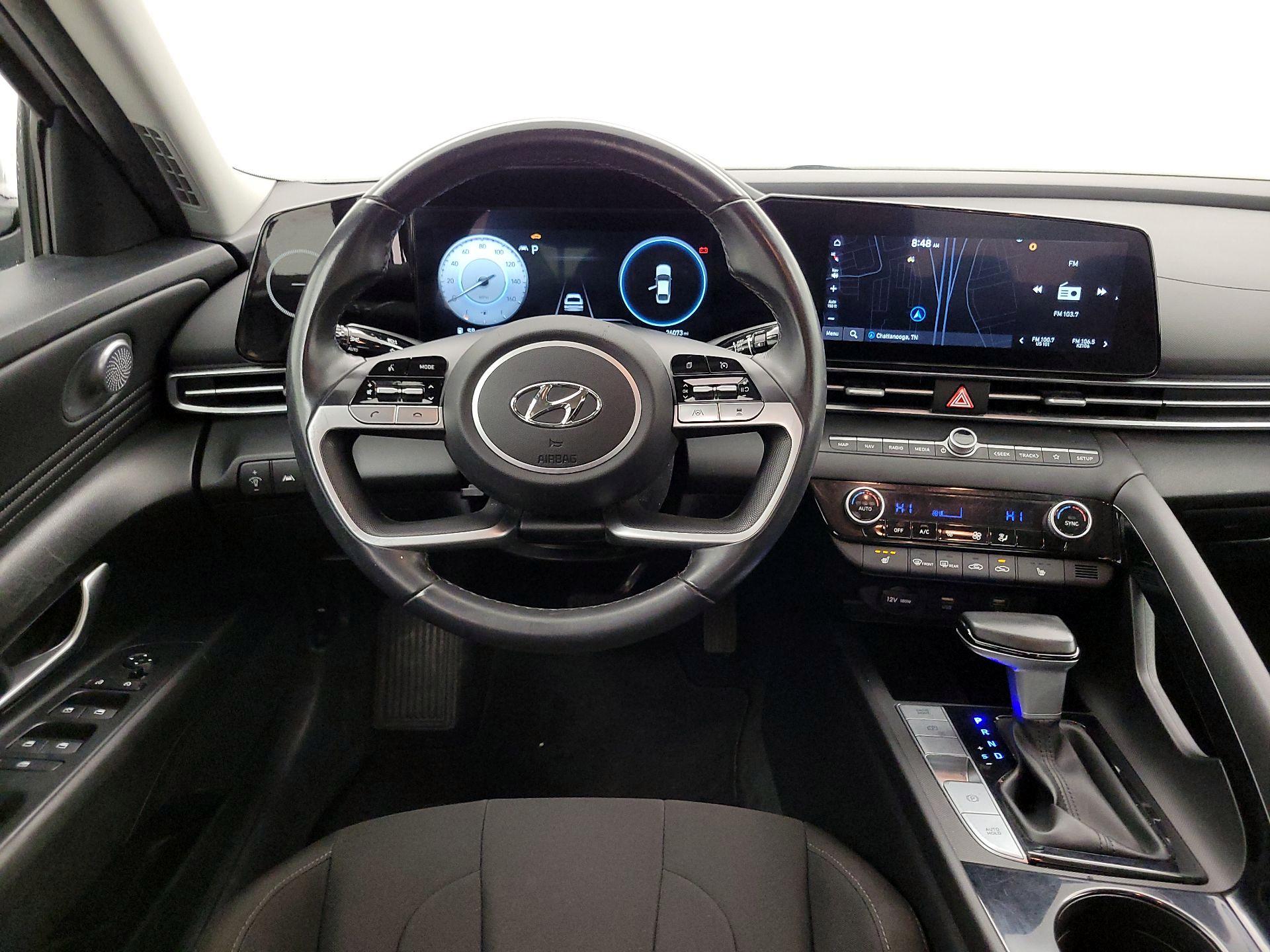 Thumbnail: 2023 Hyundai Elantra - 10