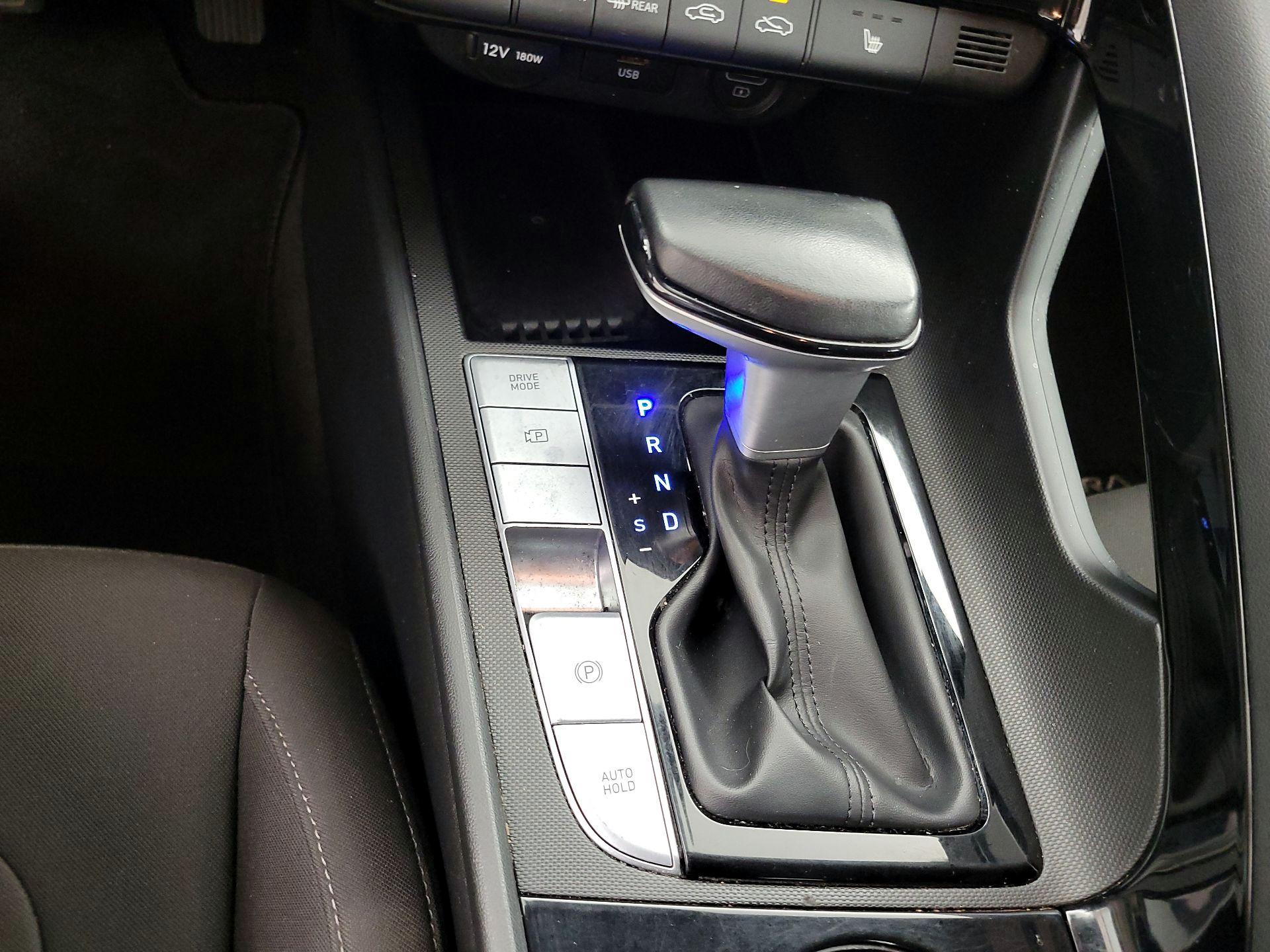 Thumbnail: 2023 Hyundai Elantra - 18