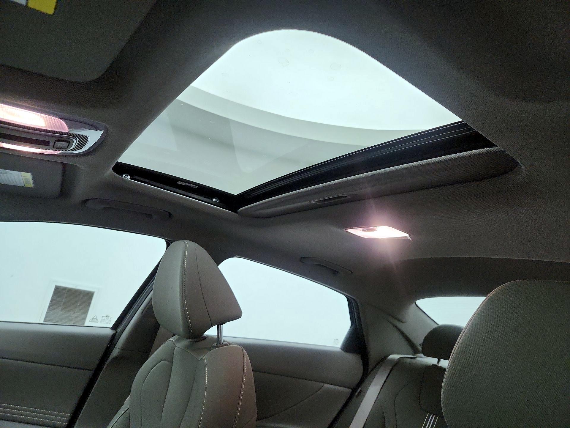 Thumbnail: 2024 Hyundai Elantra - 19