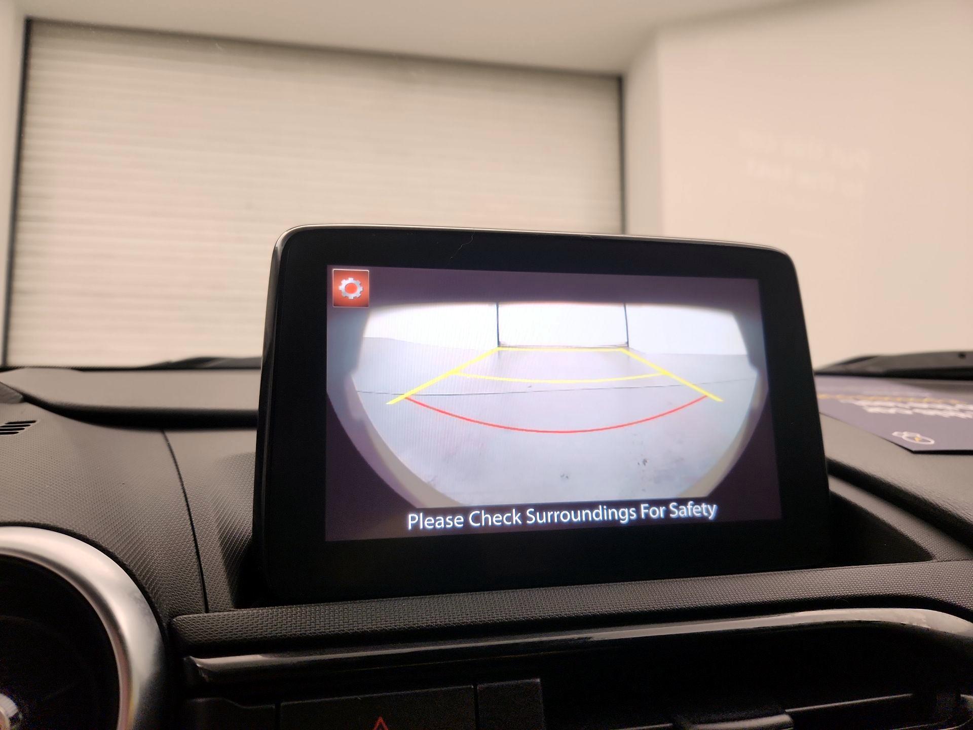 Thumbnail: 2023 Mazda MX-5 Miata - 14