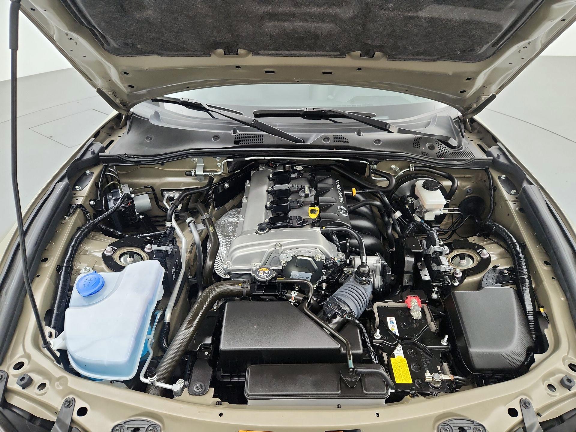 Thumbnail: 2023 Mazda MX-5 Miata - 20