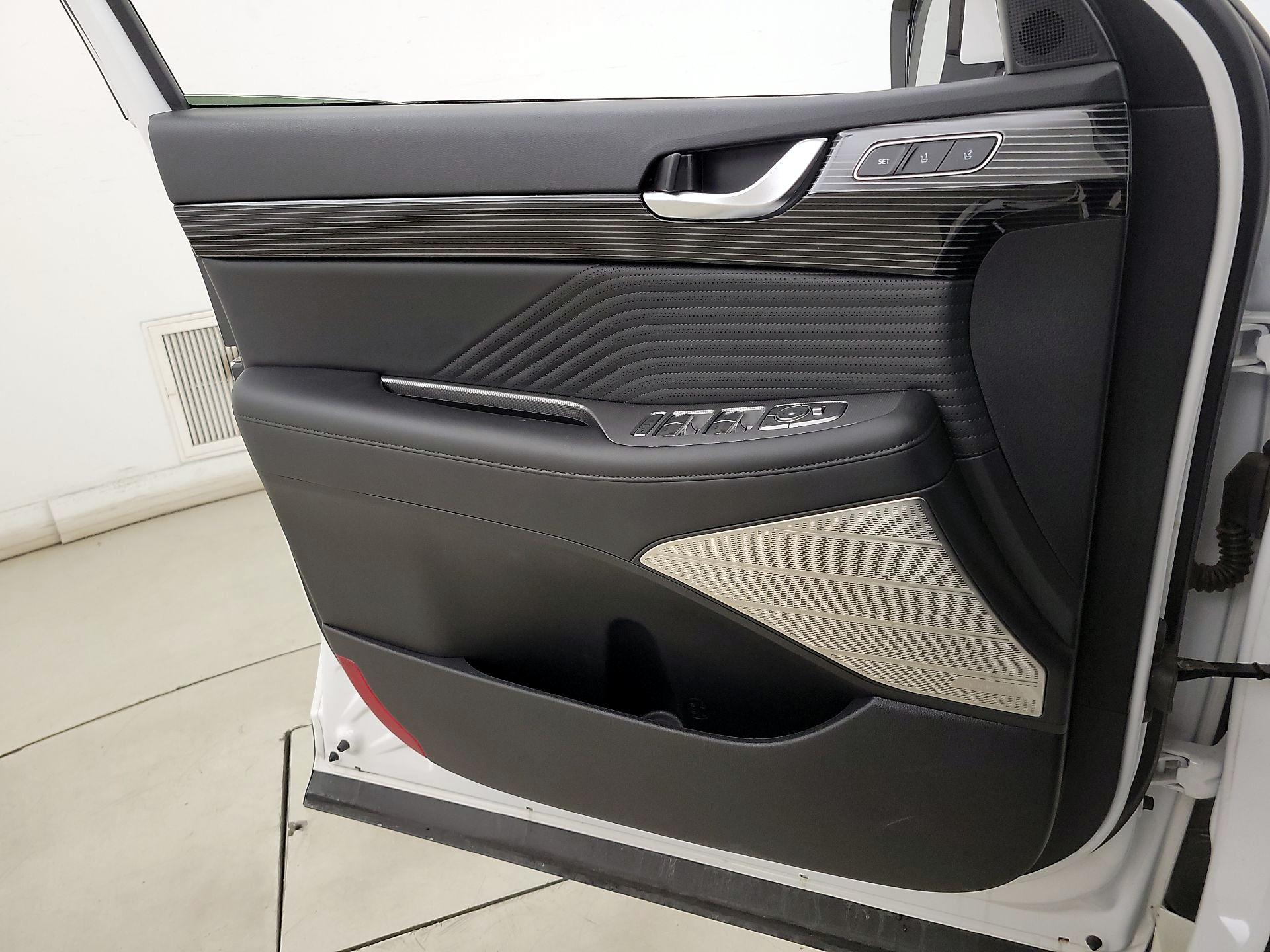 Thumbnail: 2023 Hyundai Palisade - 12