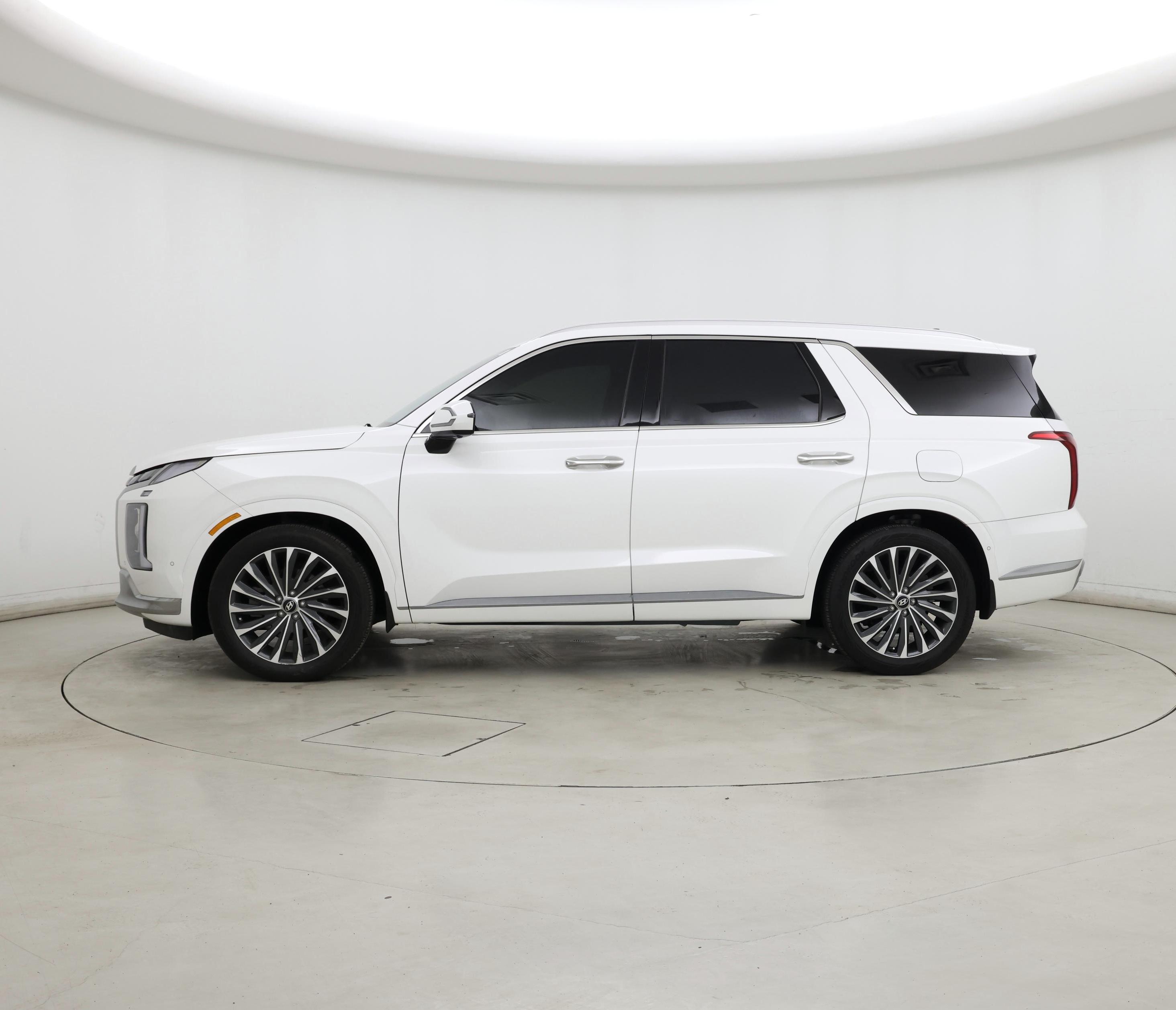 Thumbnail: 2023 Hyundai Palisade - 3