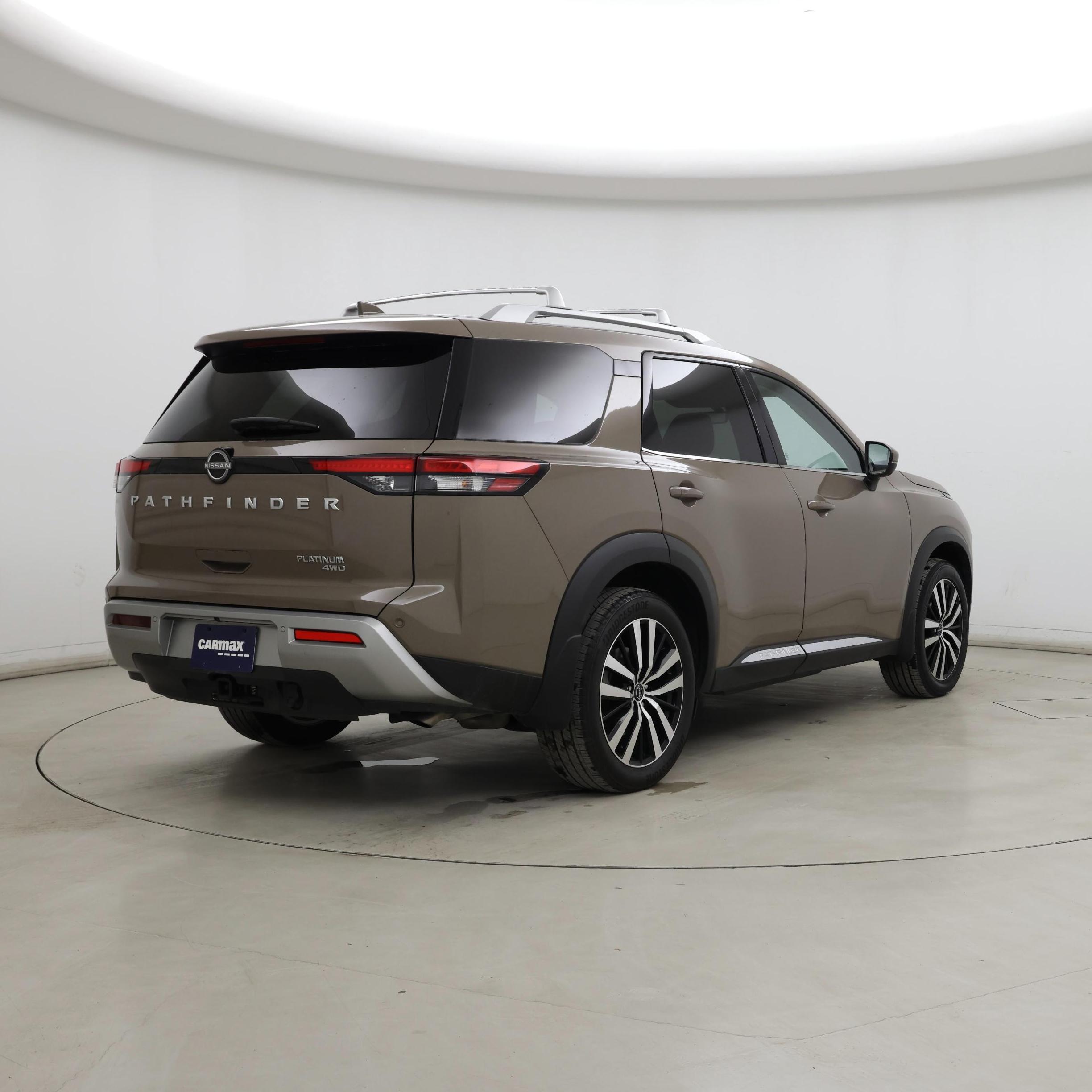 Thumbnail: 2024 Nissan Pathfinder - 8