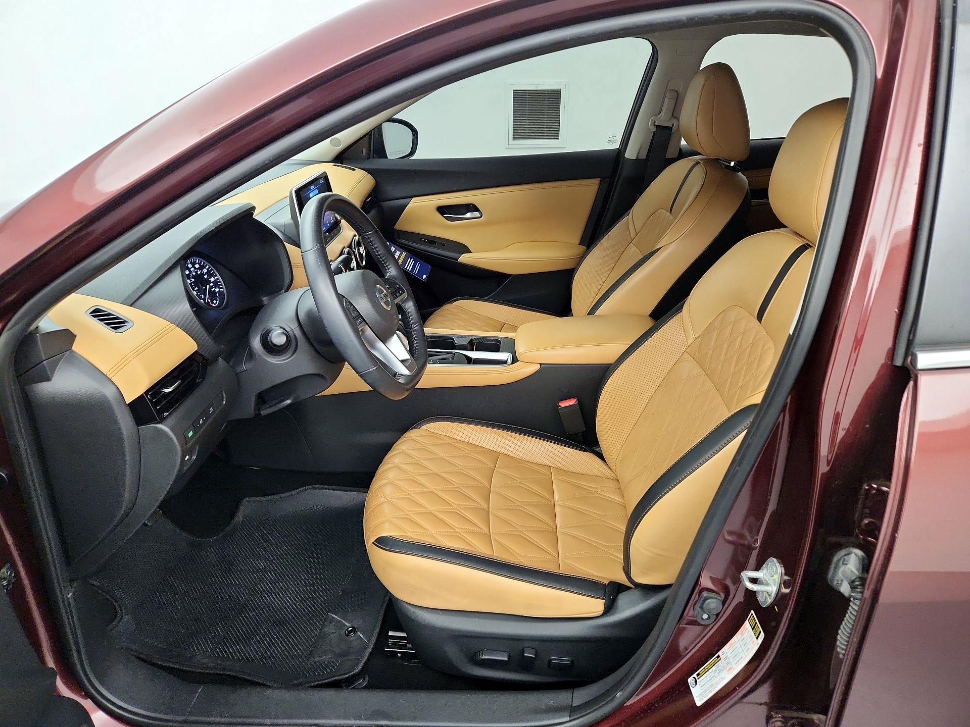 Thumbnail: 2021 Nissan Sentra - 11