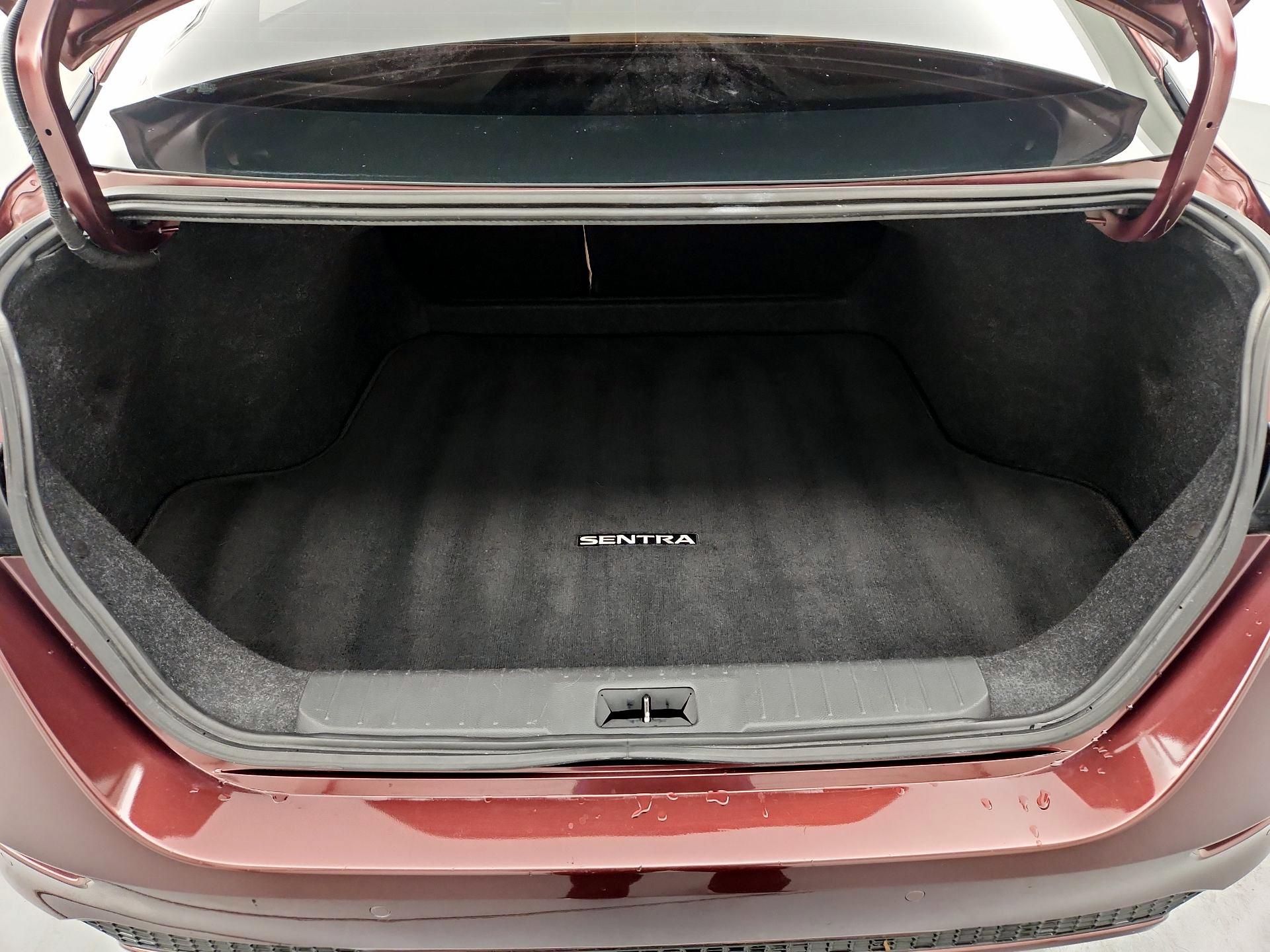 Thumbnail: 2021 Nissan Sentra - 20