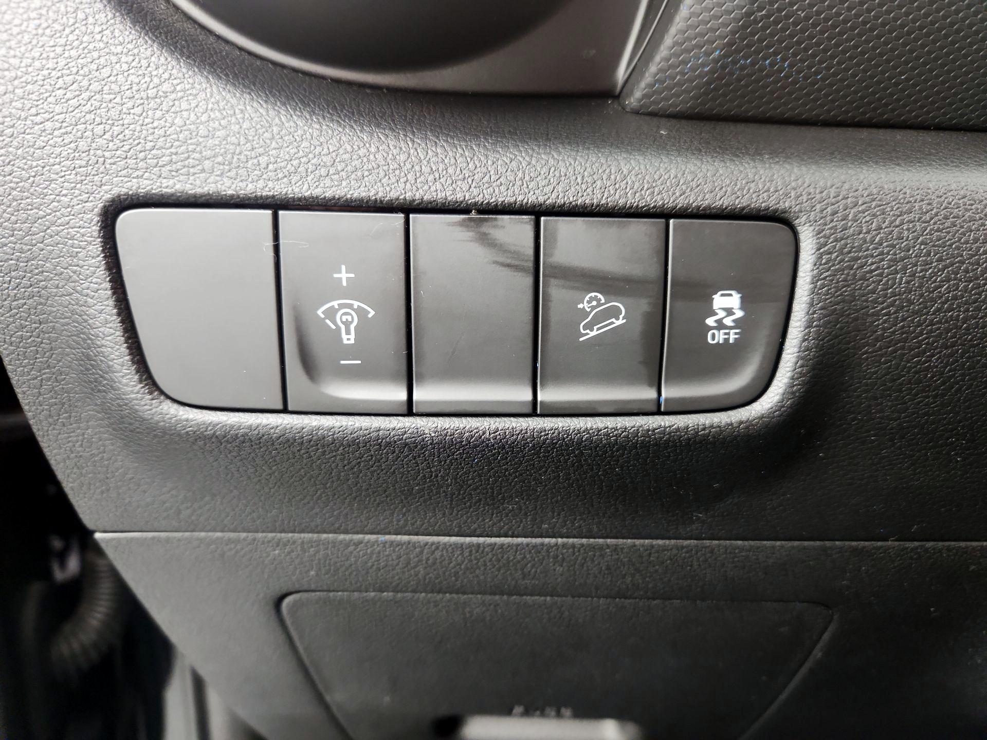 Thumbnail: 2023 Hyundai Kona - 13