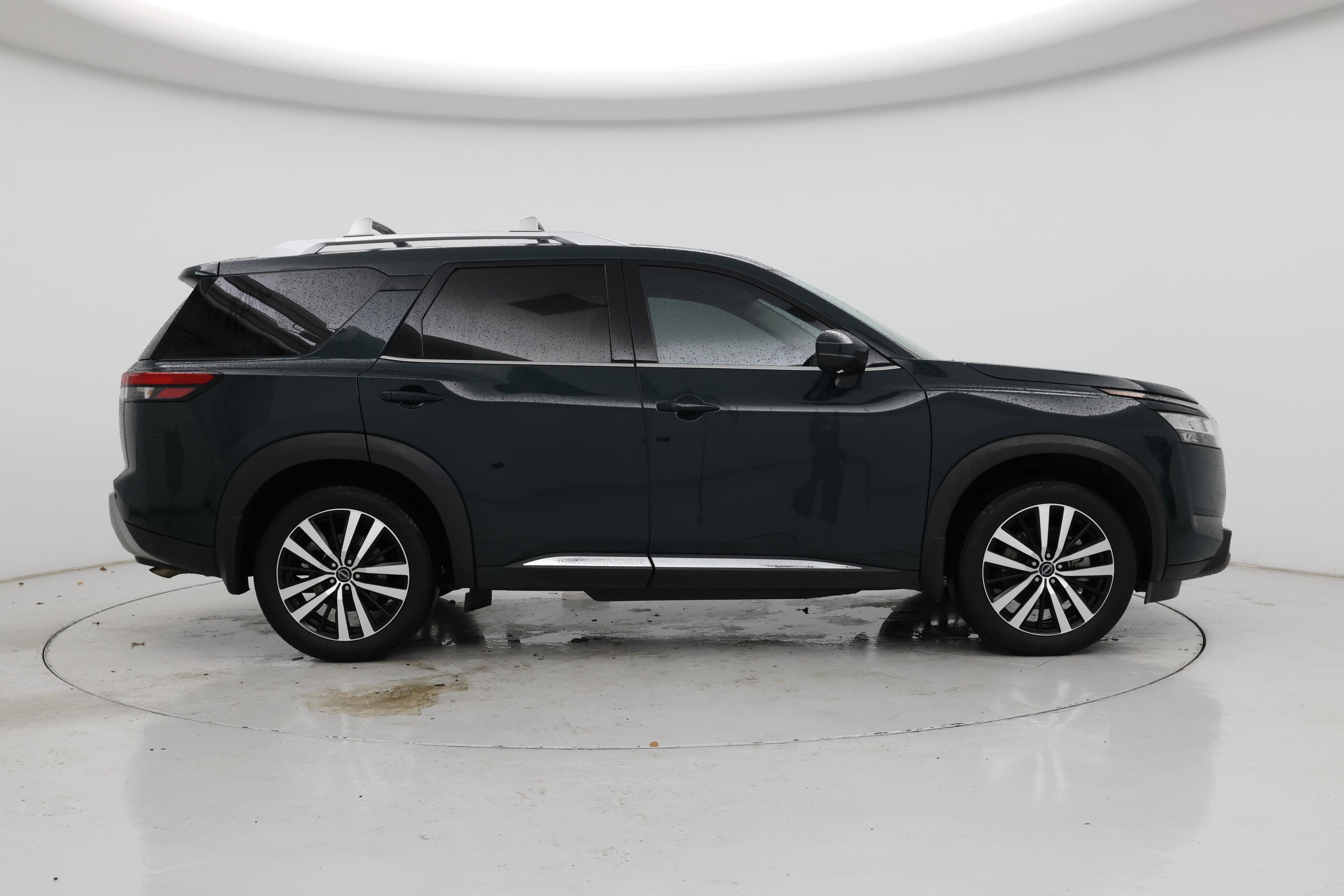 Thumbnail: 2024 Nissan Pathfinder - 7