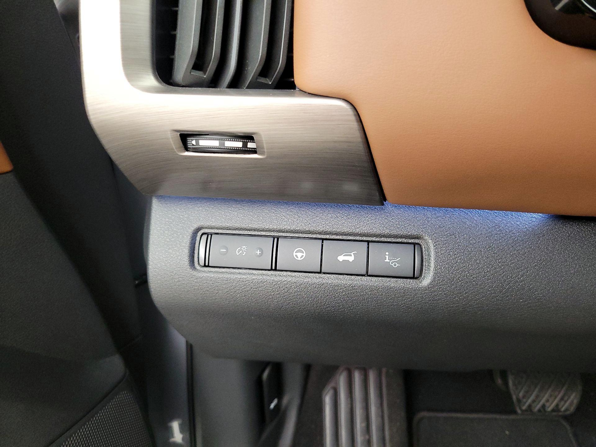 Thumbnail: 2025 Nissan Pathfinder - 13