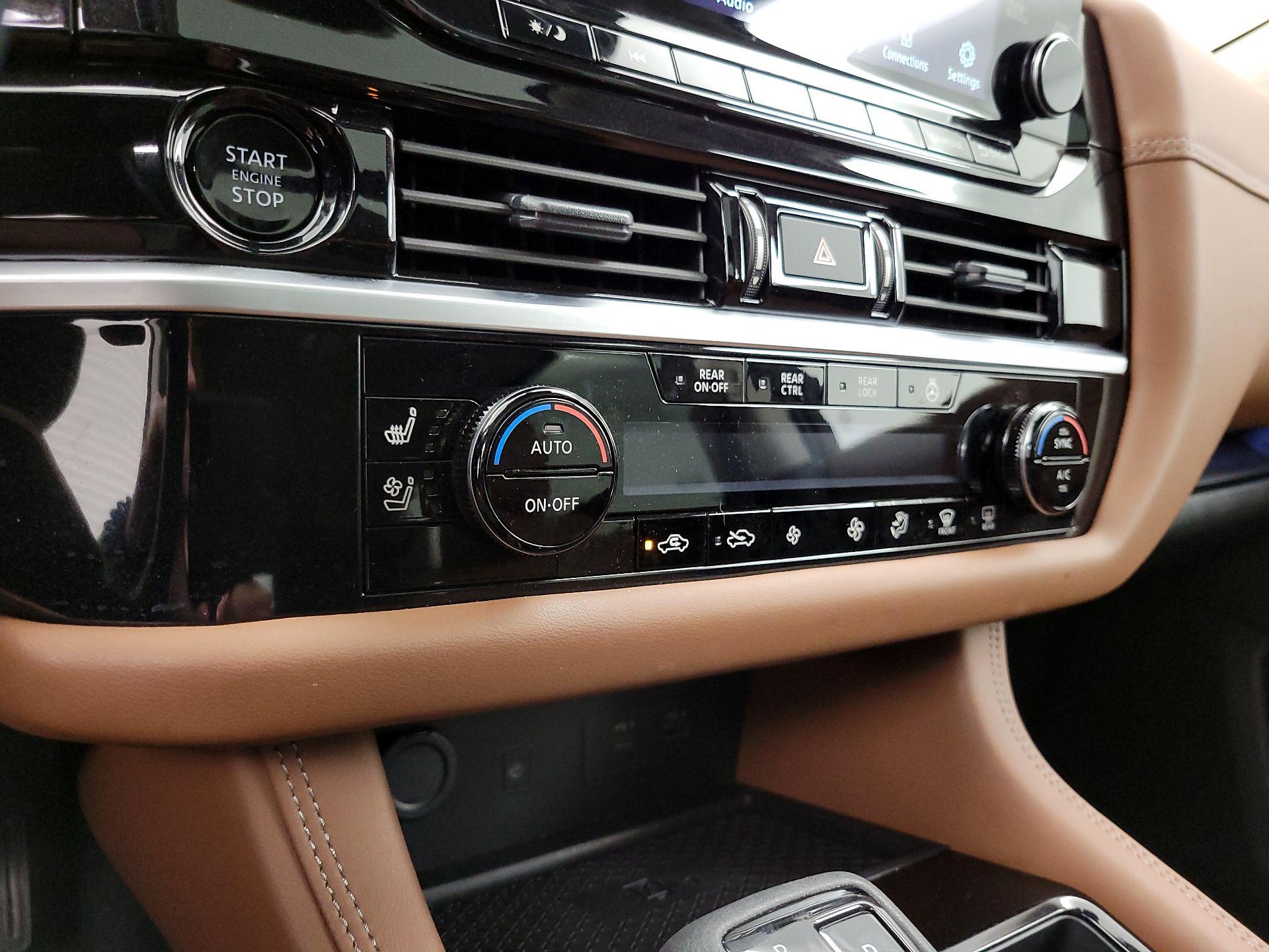 Thumbnail: 2025 Nissan Pathfinder - 17