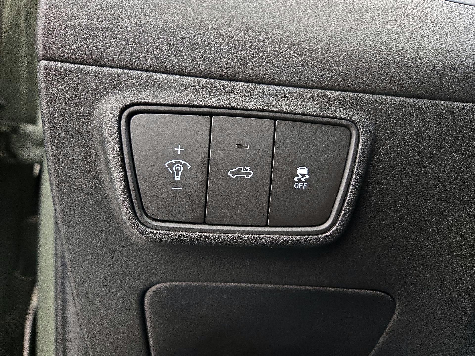 Thumbnail: 2023 Hyundai Santa Cruz - 13