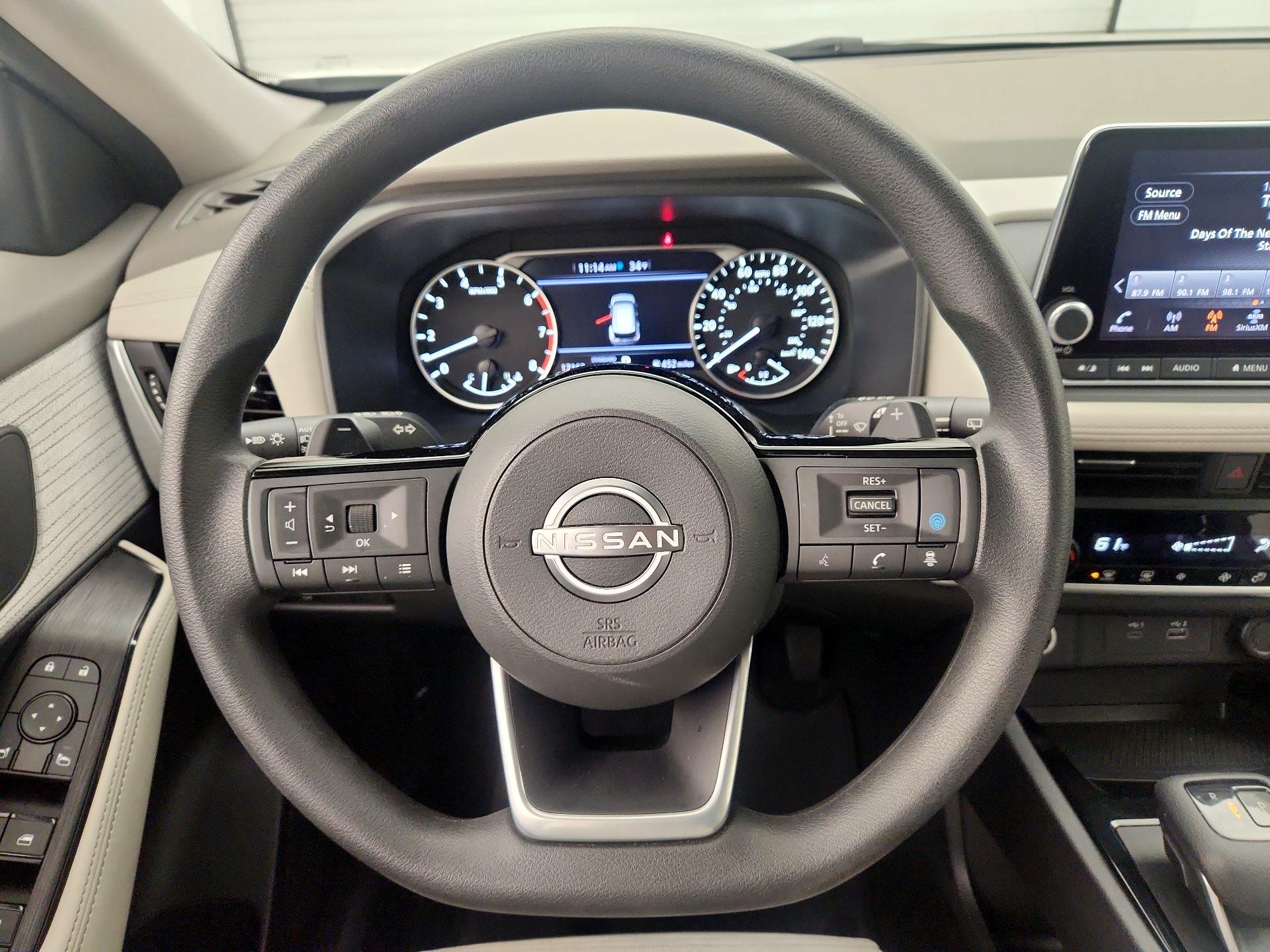 Thumbnail: 2023 Nissan Rogue - 10