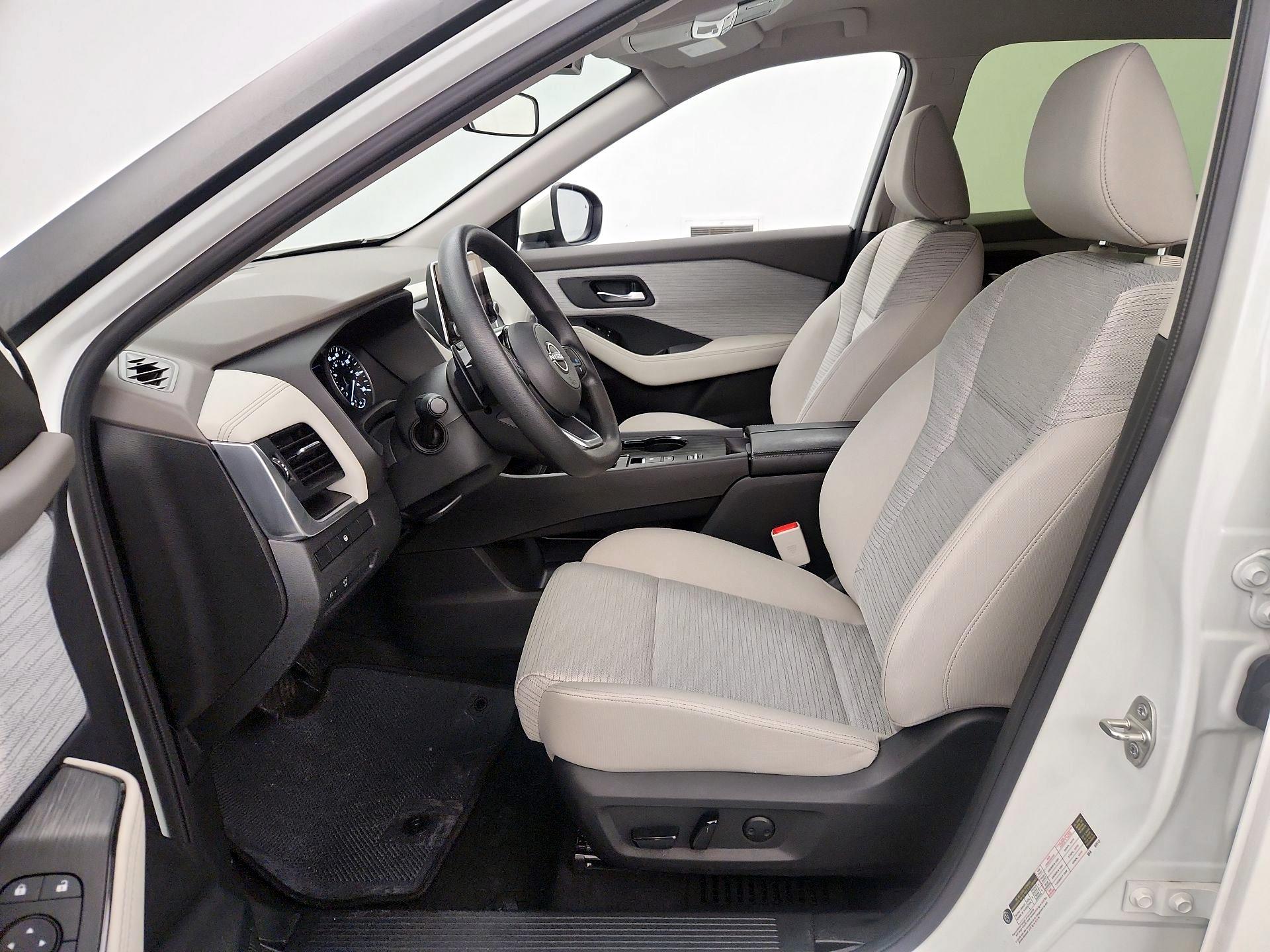 Thumbnail: 2023 Nissan Rogue - 11