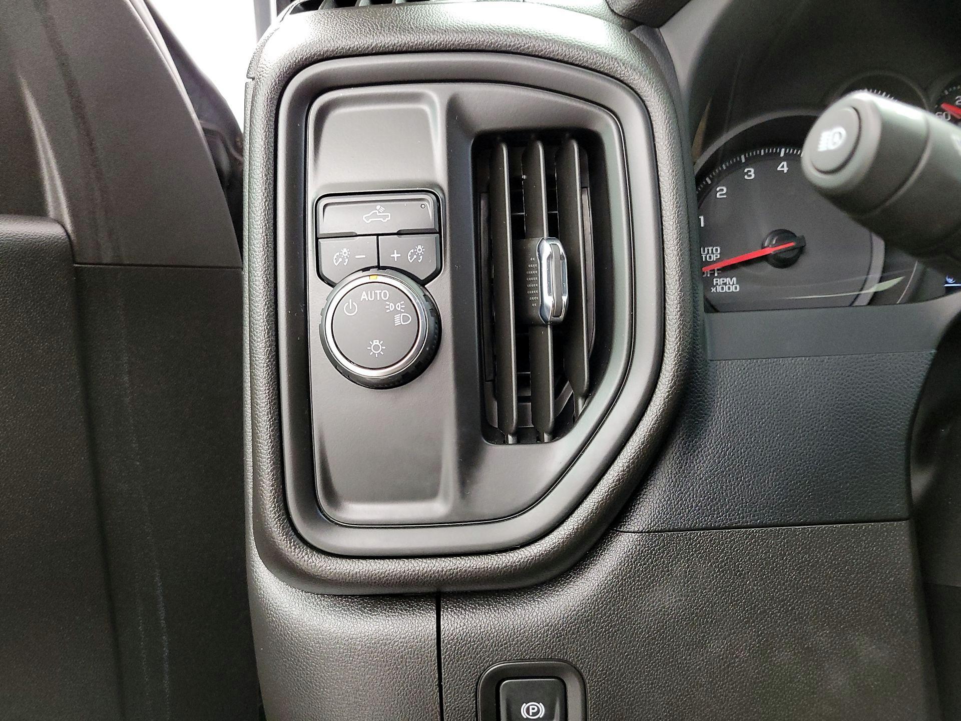 Thumbnail: 2024 Chevrolet Silverado 1500 - 13