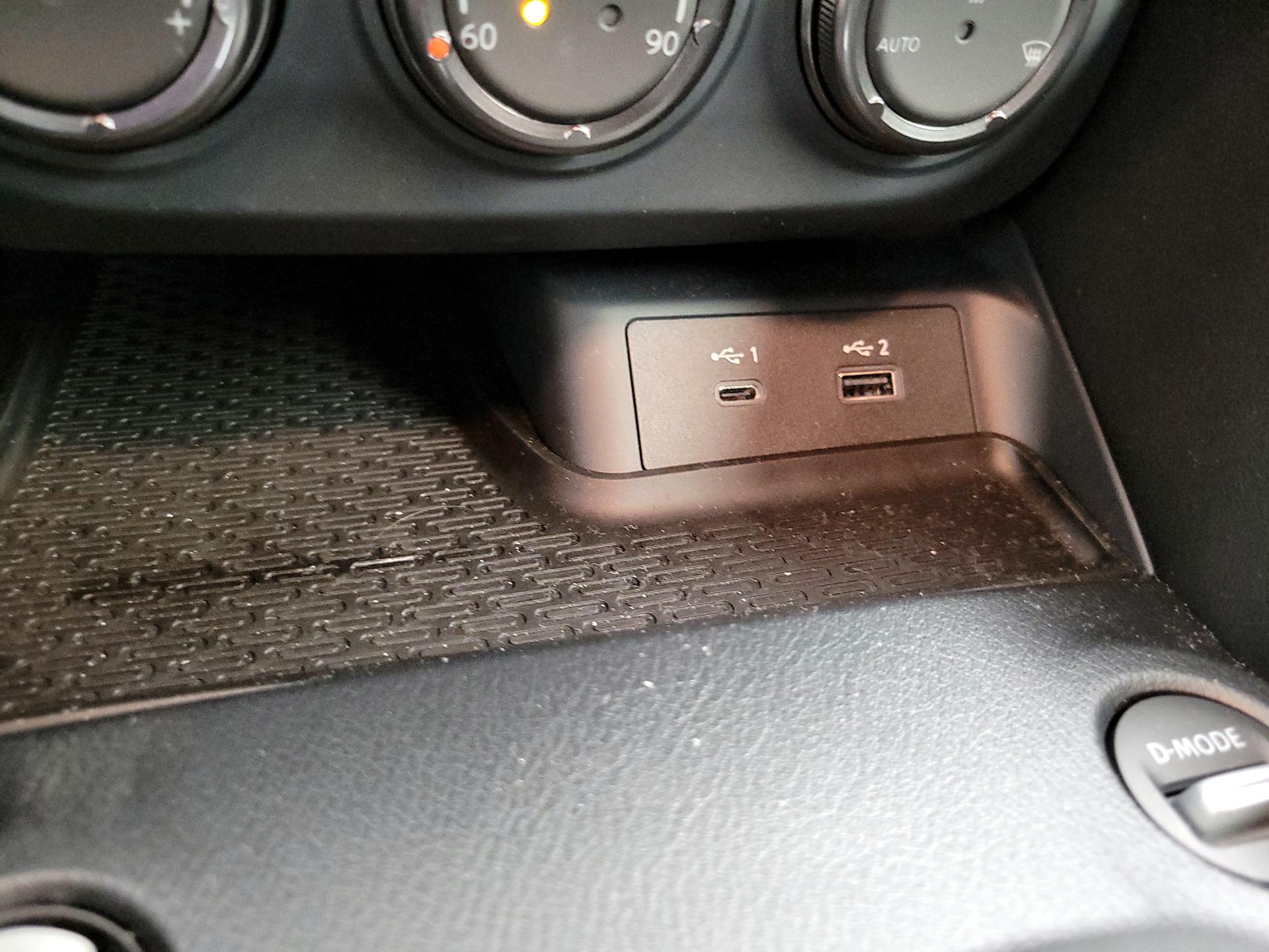 Thumbnail: 2024 Nissan Z - 19