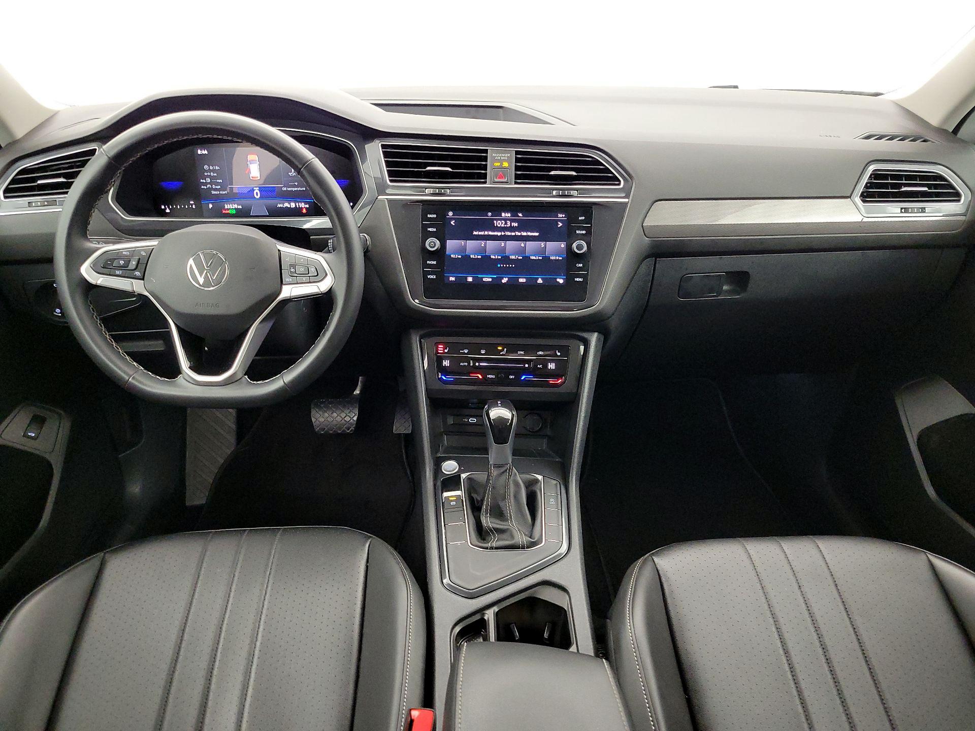 Thumbnail: 2024 Volkswagen Tiguan - 9