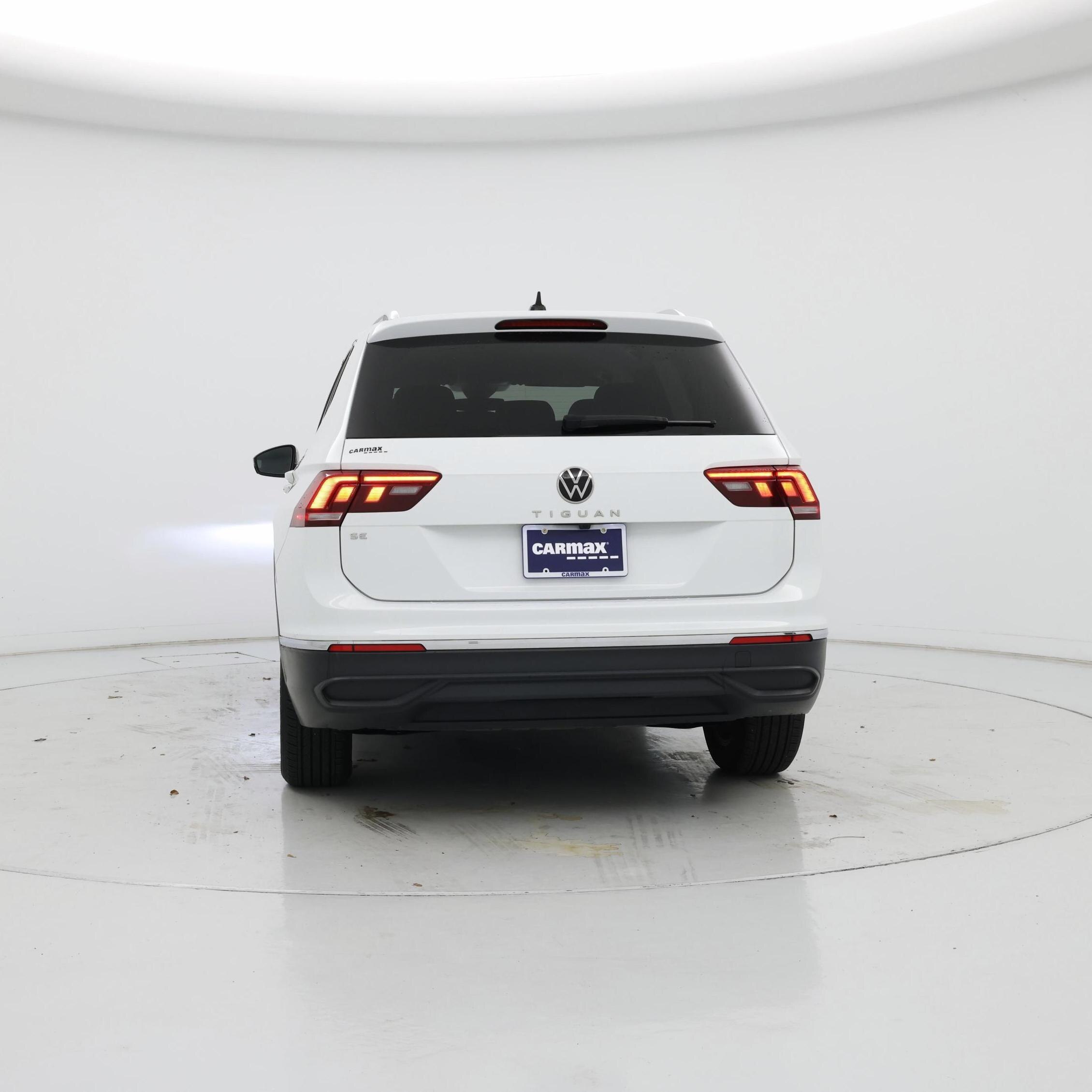 Thumbnail: 2024 Volkswagen Tiguan - 6