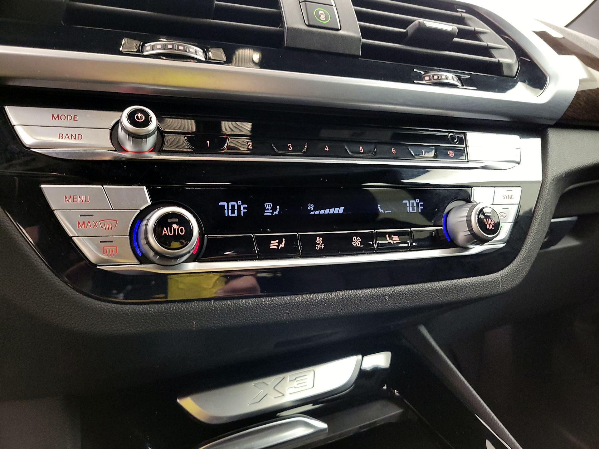 Thumbnail: 2021 BMW X3 - 17