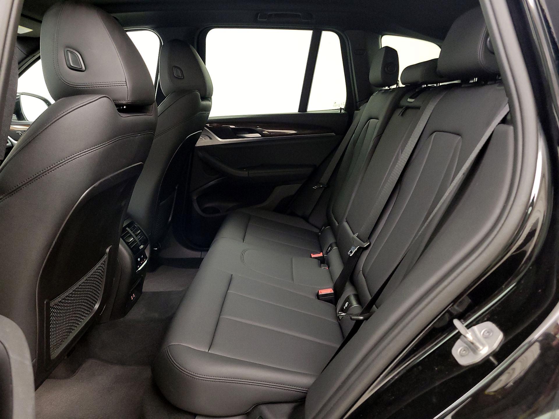 Thumbnail: 2021 BMW X3 - 20