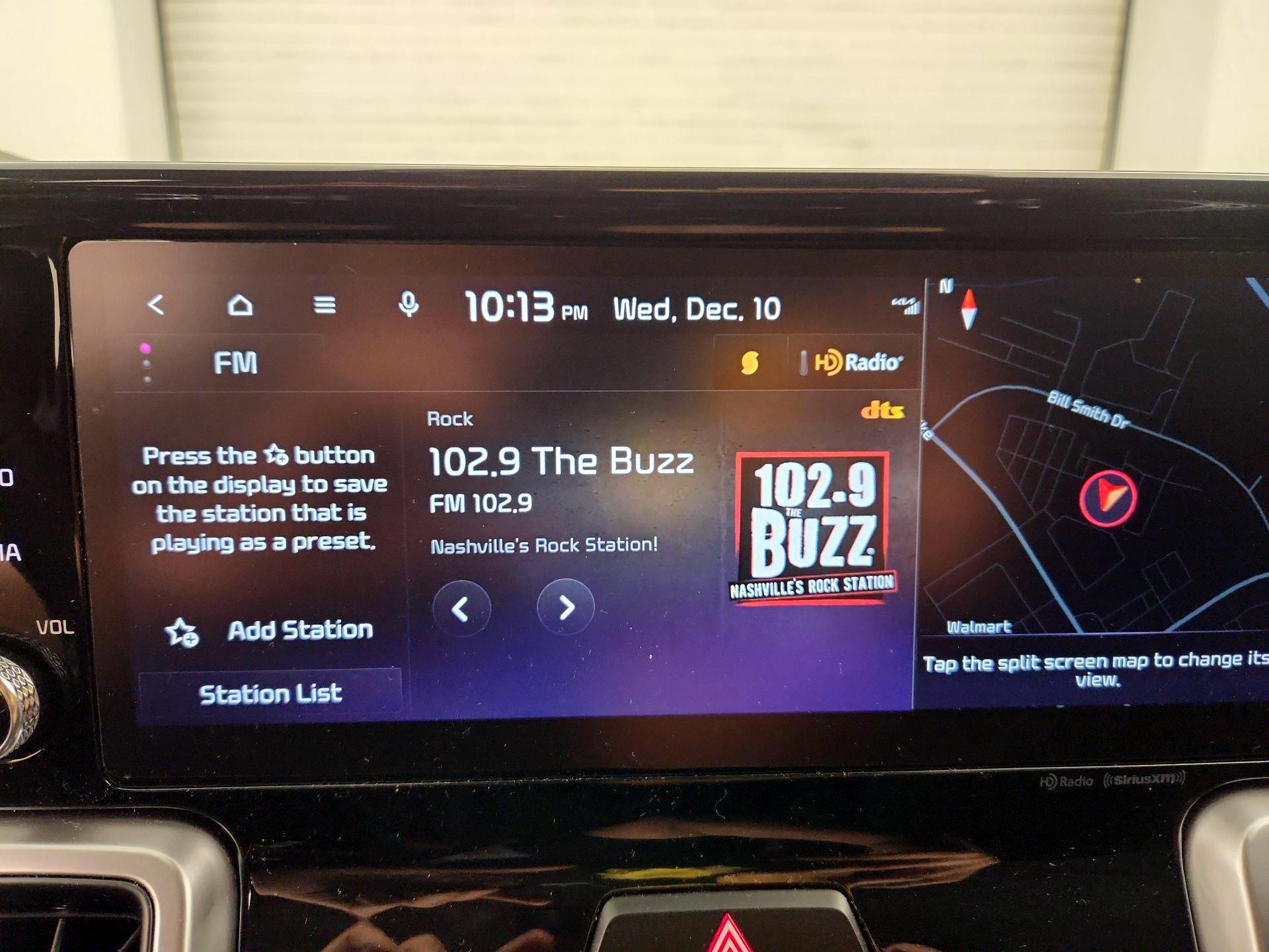 Thumbnail: 2023 Kia Sorento - 15