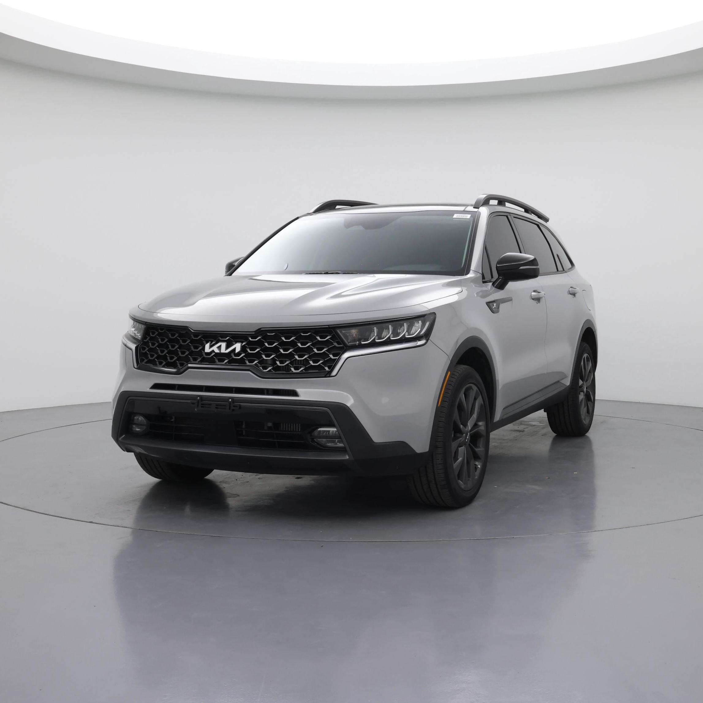 Thumbnail: 2023 Kia Sorento - 4