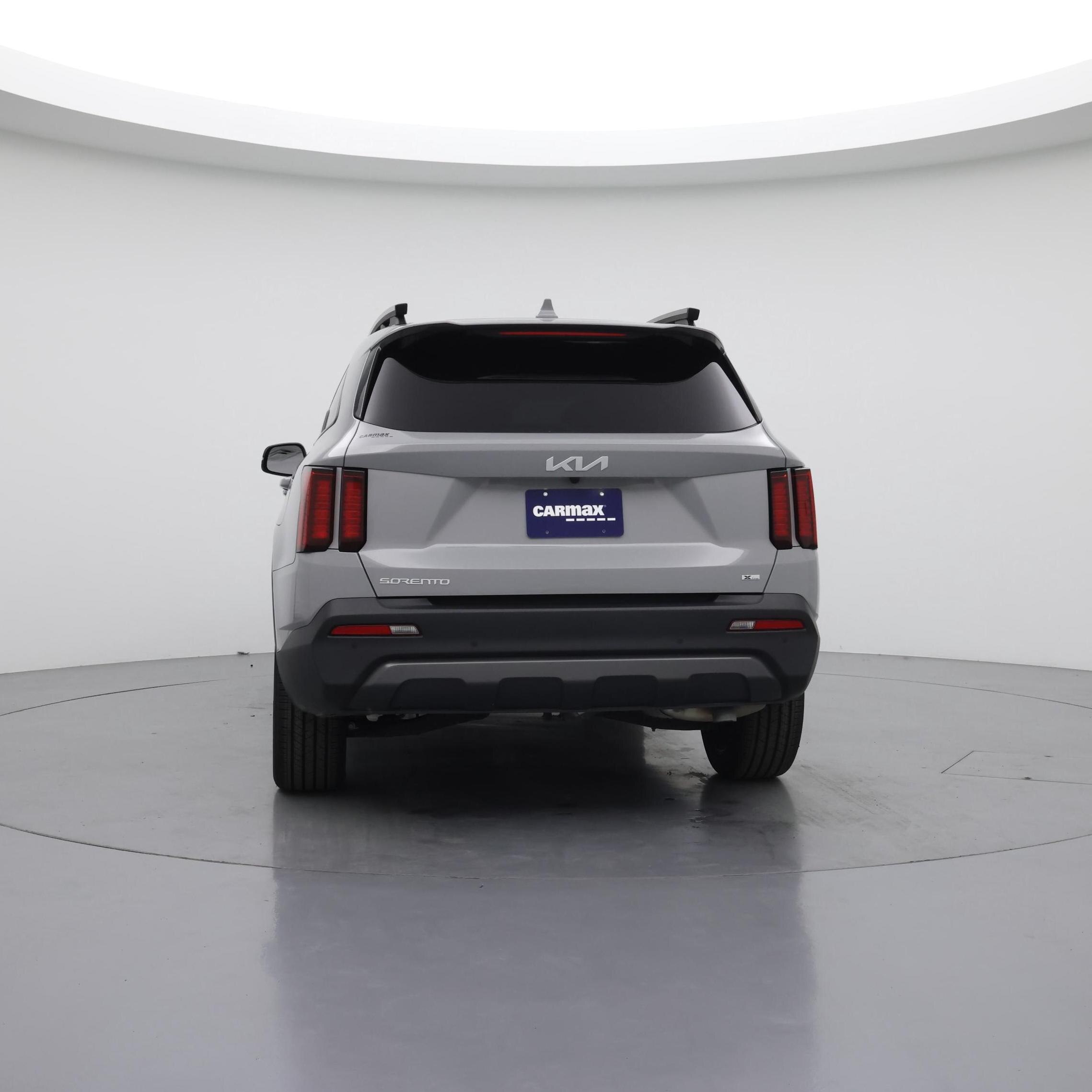 Thumbnail: 2023 Kia Sorento - 6