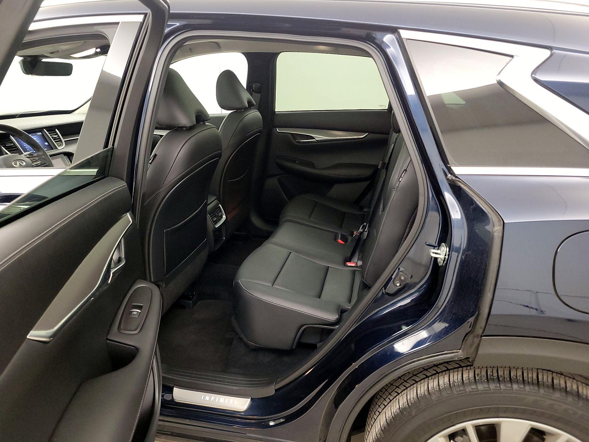 Thumbnail: 2023 INFINITI QX50 - 20