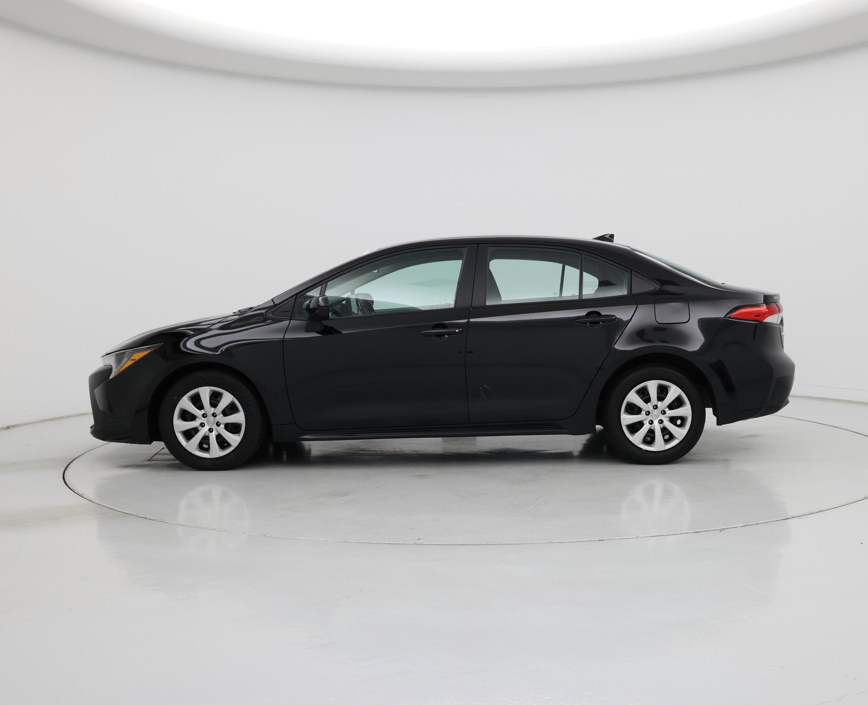 Thumbnail: 2024 Toyota Corolla - 3