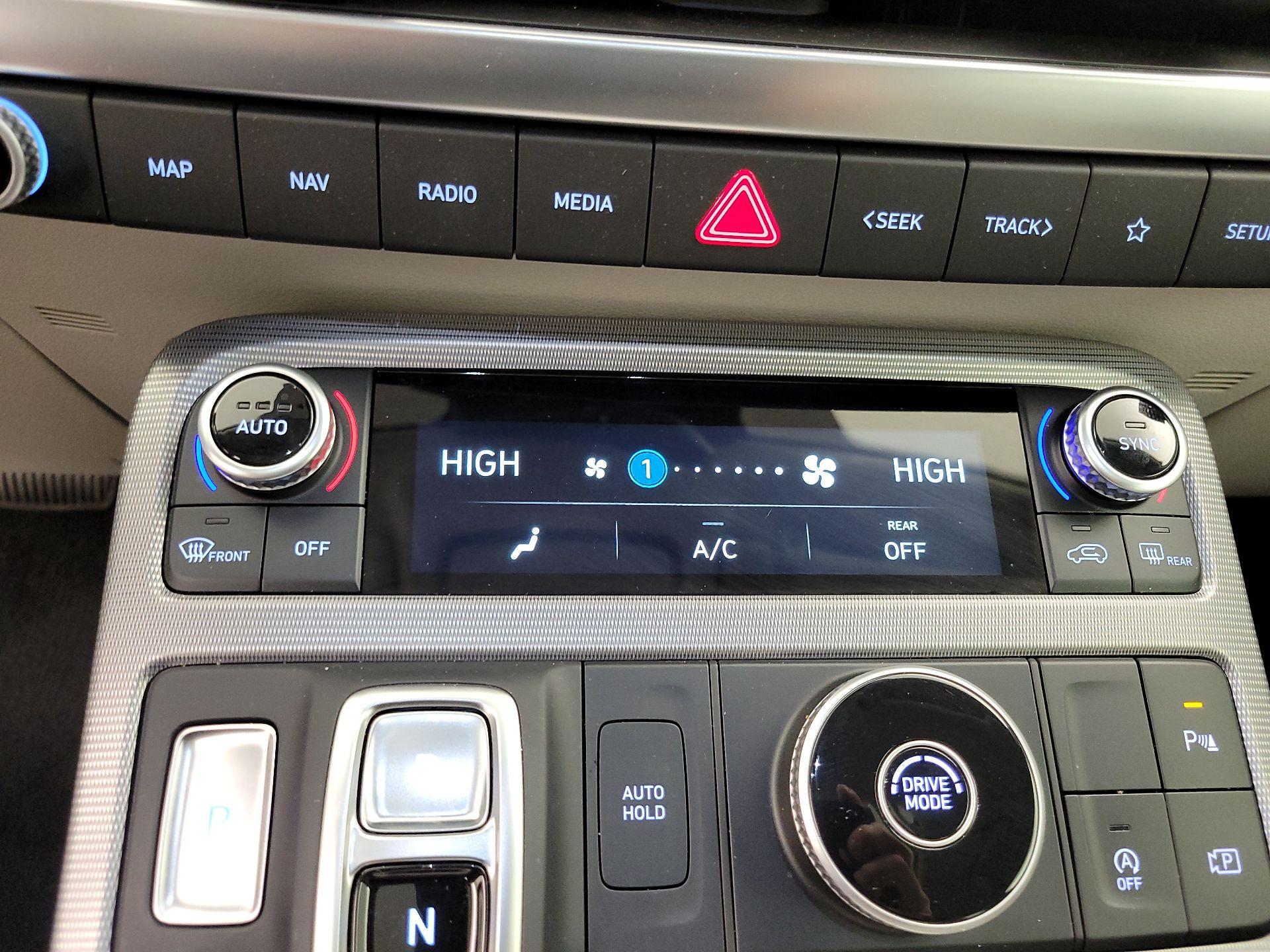 Thumbnail: 2024 Hyundai Palisade - 17